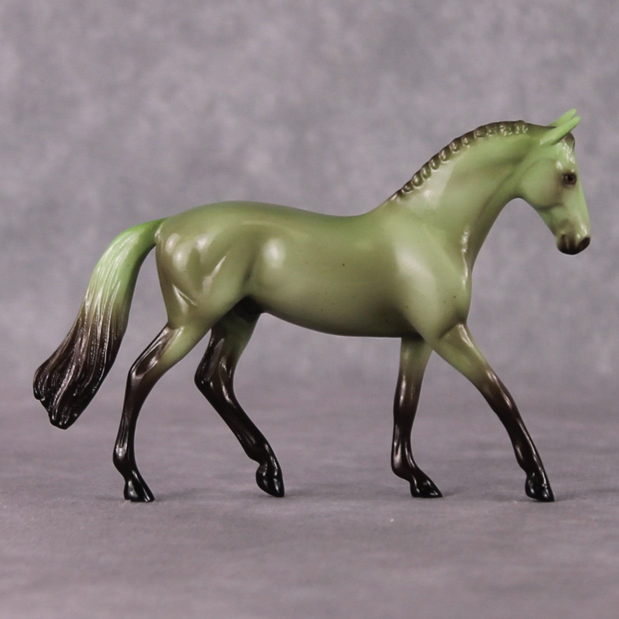 “National Take A Walk in a Park Day” Rock Chips: OOAK Warmblood Chip based on Epidote by Ellen Robbins