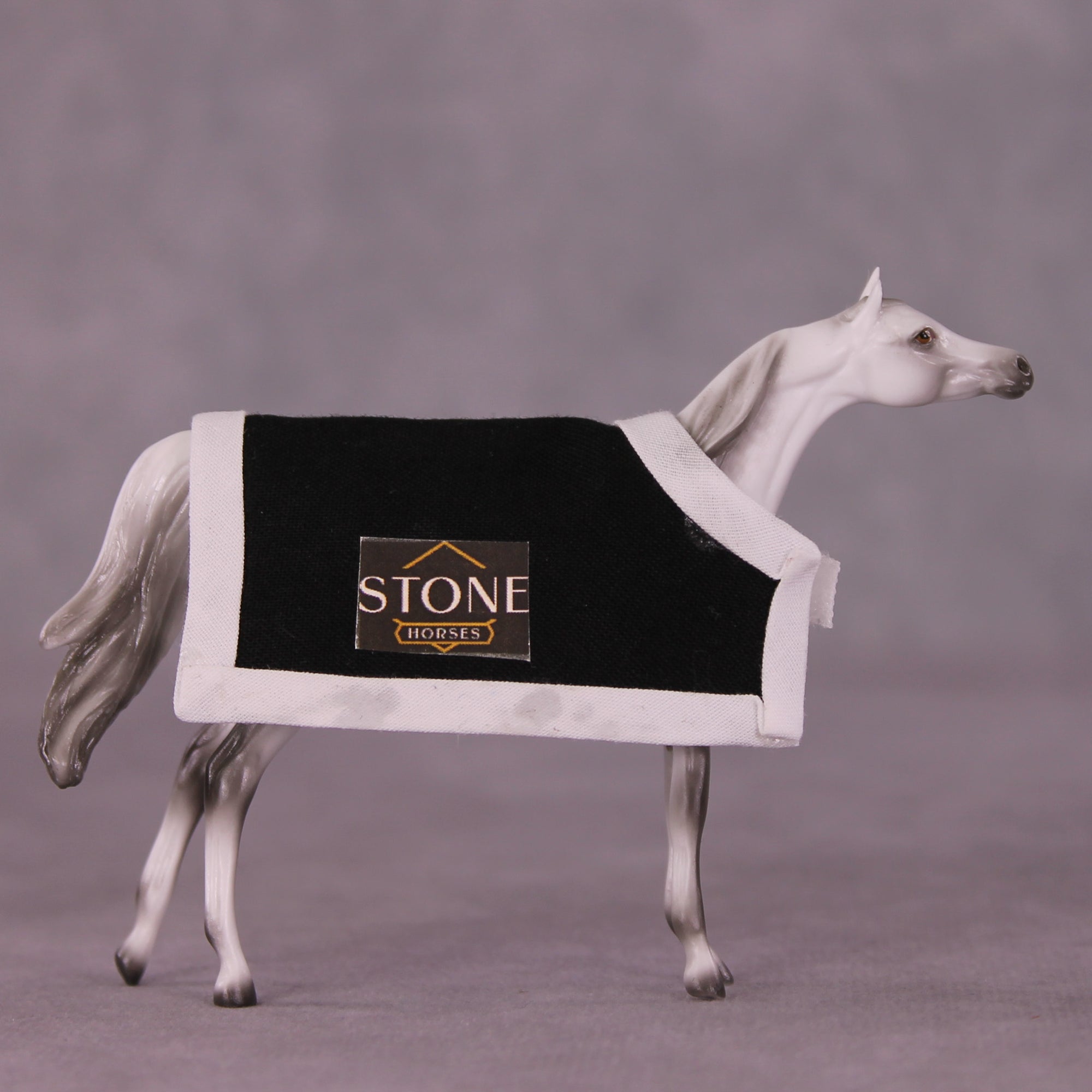 Itty Bitty Arty LE-30 Chip Arabian by Ellen Robbins SCD25