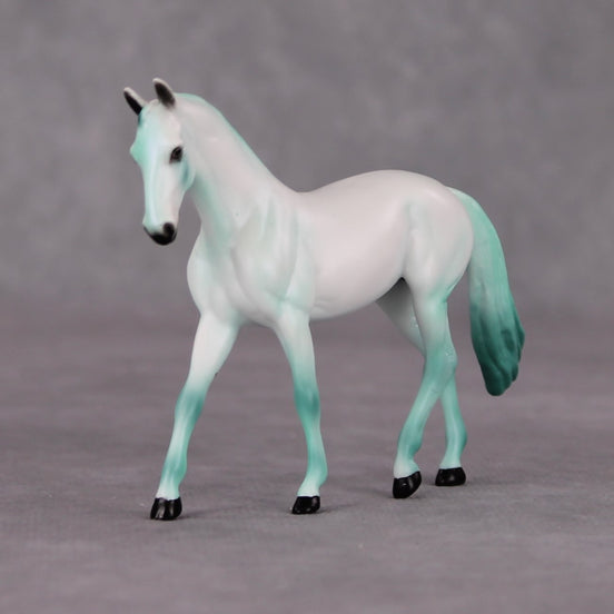 Wintergreen LE-3 Shaded Light Green Warmblood Chip By Dawn Quick HS24