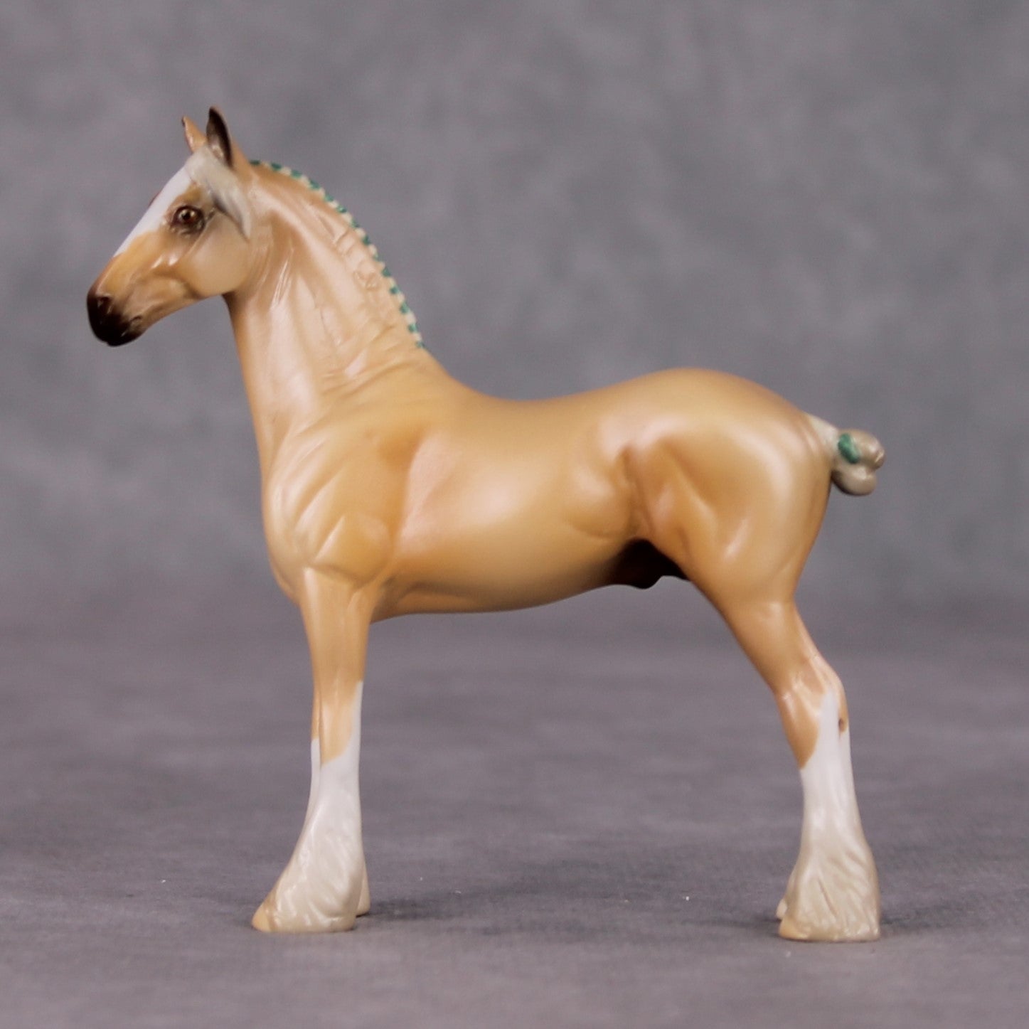 New Horizons OOAK Golden Palomino Draft Chip By Jamie Adamson HS24 MHP Auction