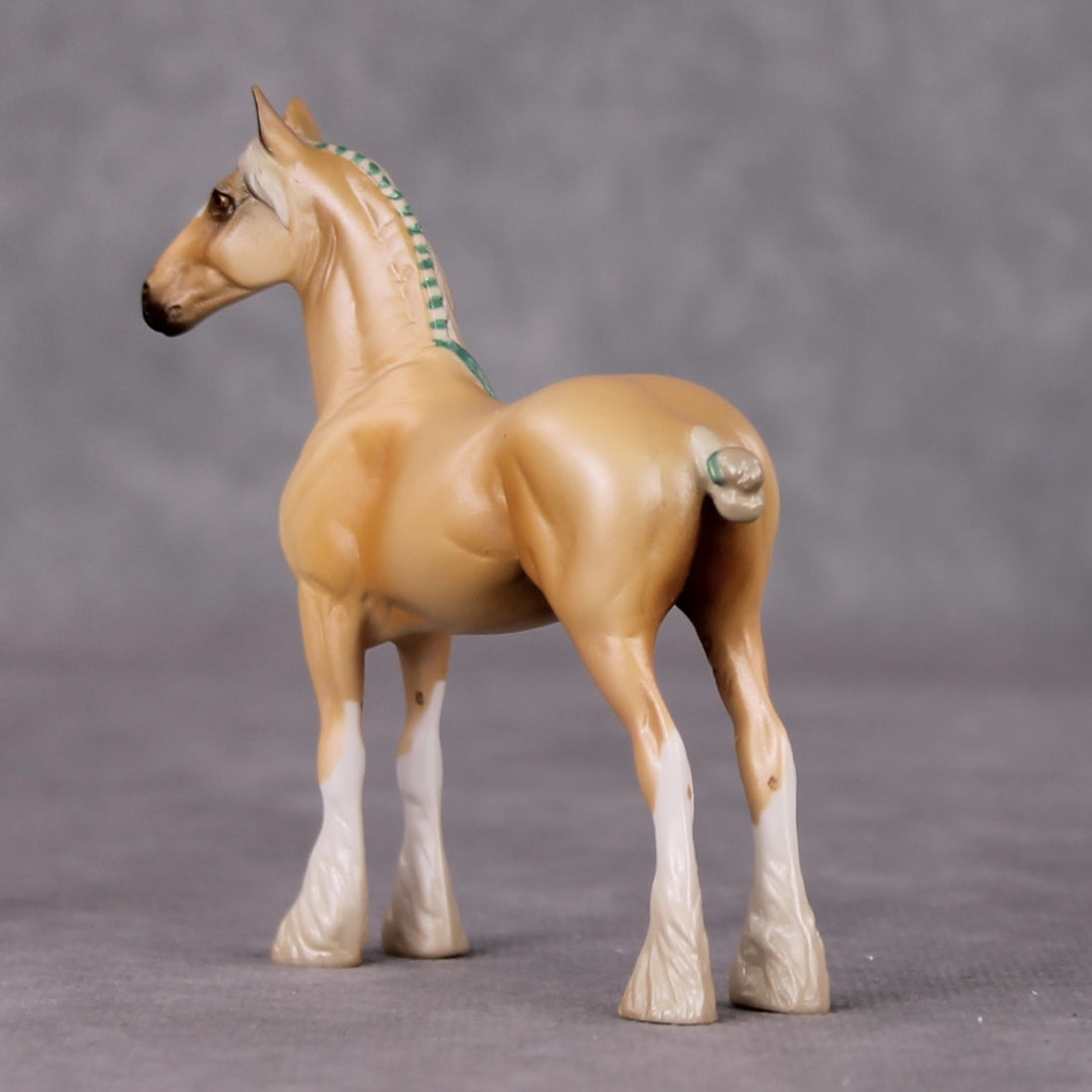 New Horizons OOAK Golden Palomino Draft Chip By Jamie Adamson HS24 MHP Auction