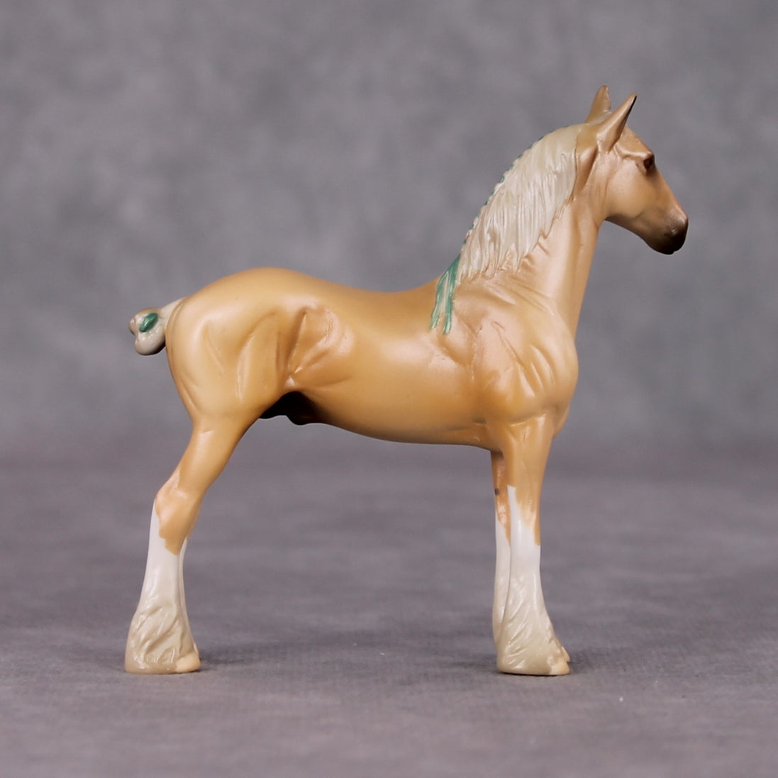 New Horizons OOAK Golden Palomino Draft Chip By Jamie Adamson HS24 MHP Auction