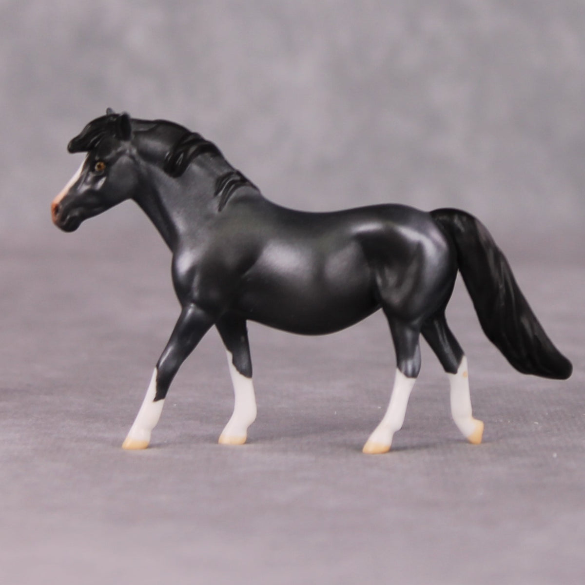 Harriet OOAK Deco Gun Metal Grey Pony Chip By Jamie Adamson HS24