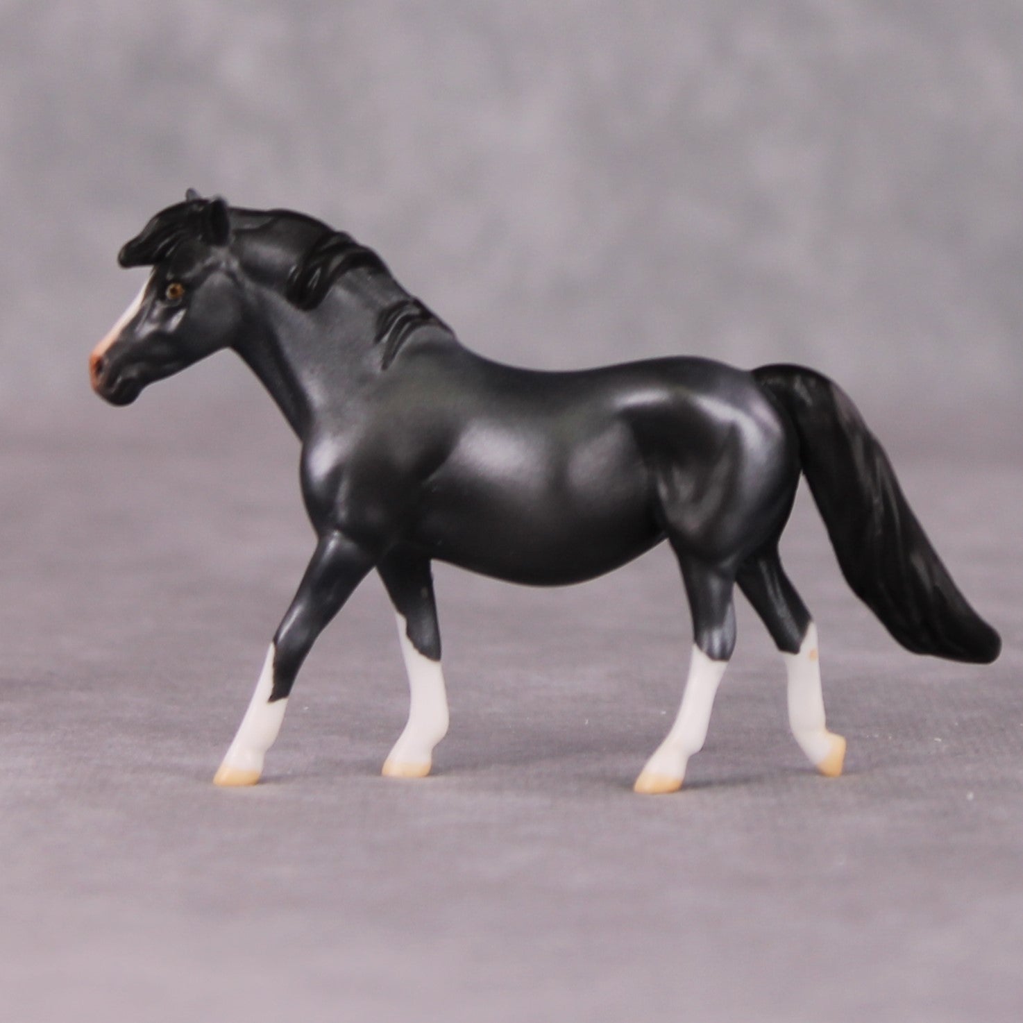 Harriet OOAK Deco Gun Metal Grey Pony Chip By Jamie Adamson HS24