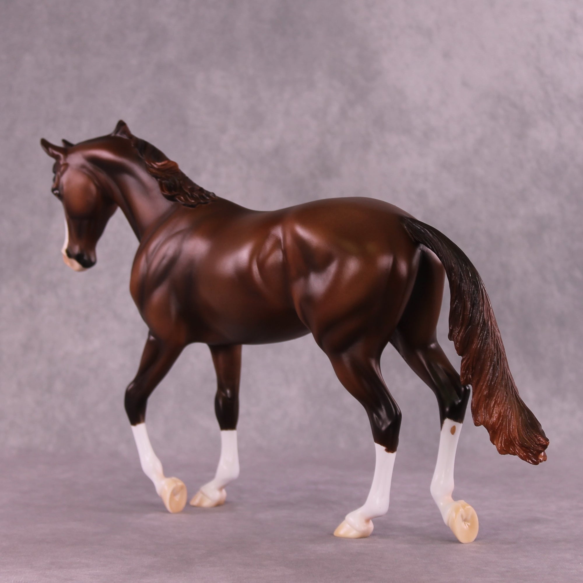 Showman OOAK Thoroughbred by Ashley Palmer EQ25