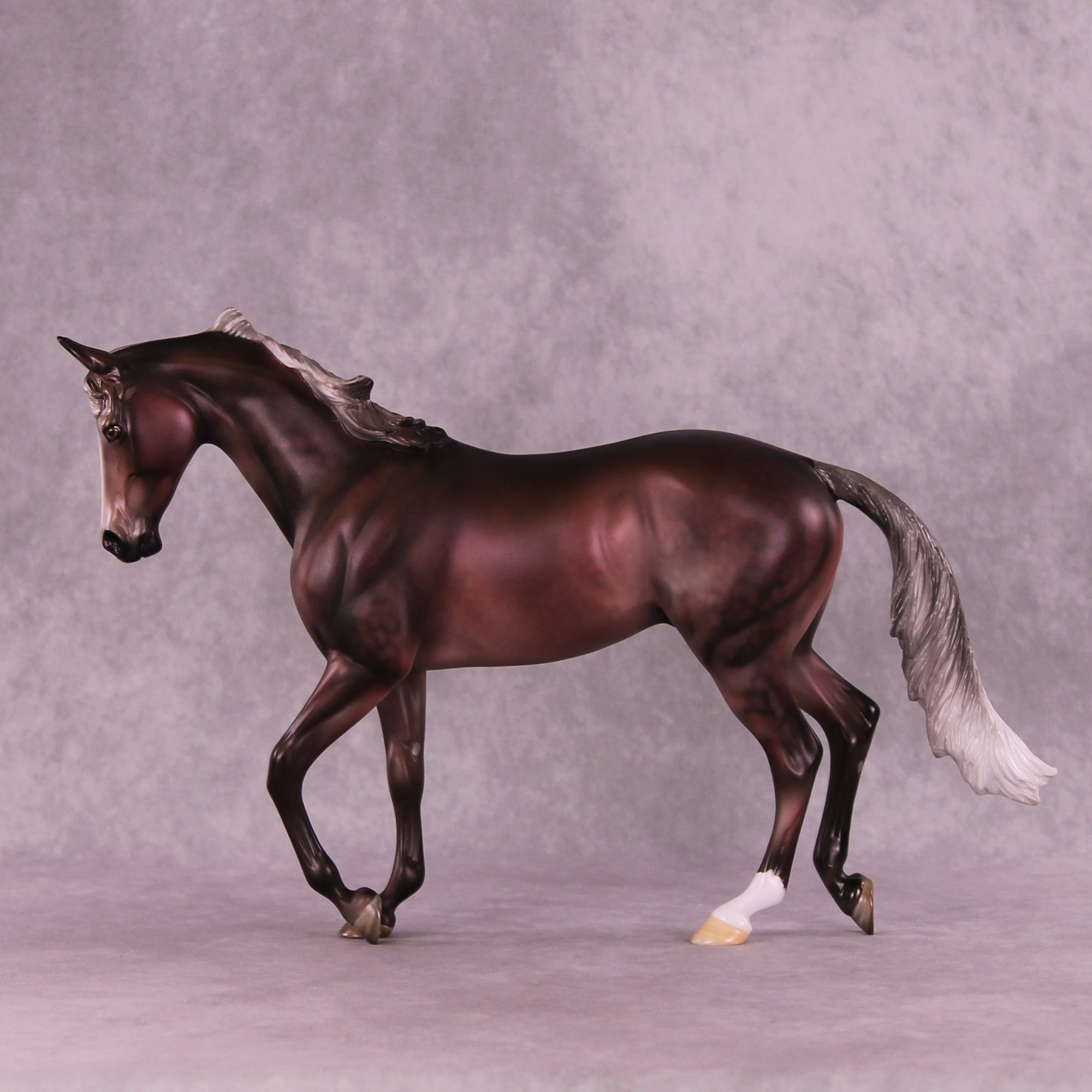 Thorne OOAK Thoroughbred by Julie Keim DDOOAKs25