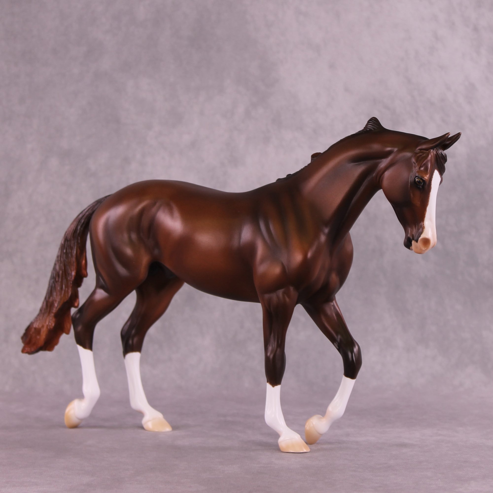 Showman OOAK Thoroughbred by Ashley Palmer EQ25