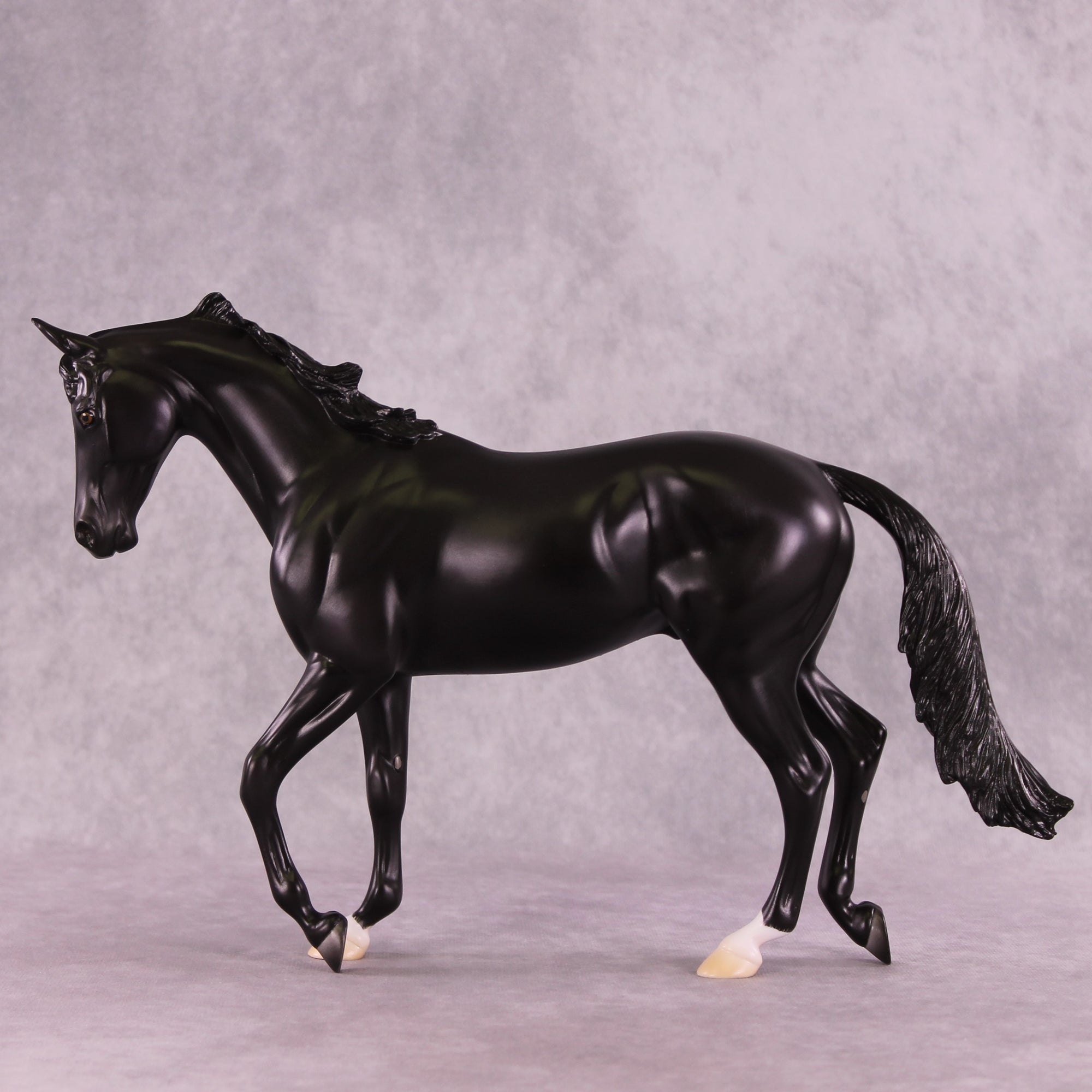 Pogo OOAK Thoroughbred by Ashley Palmer EQ25