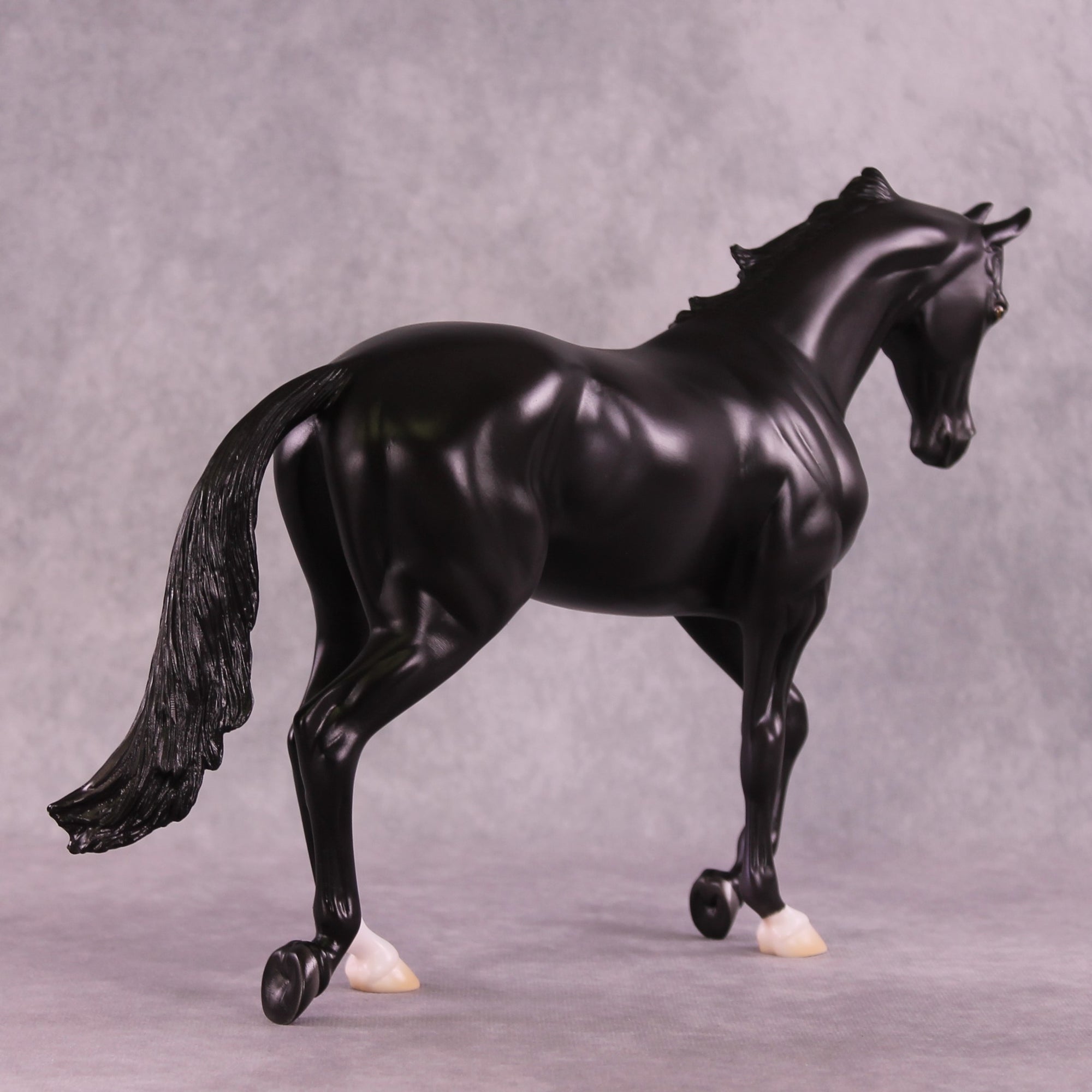 Pogo OOAK Thoroughbred by Ashley Palmer EQ25