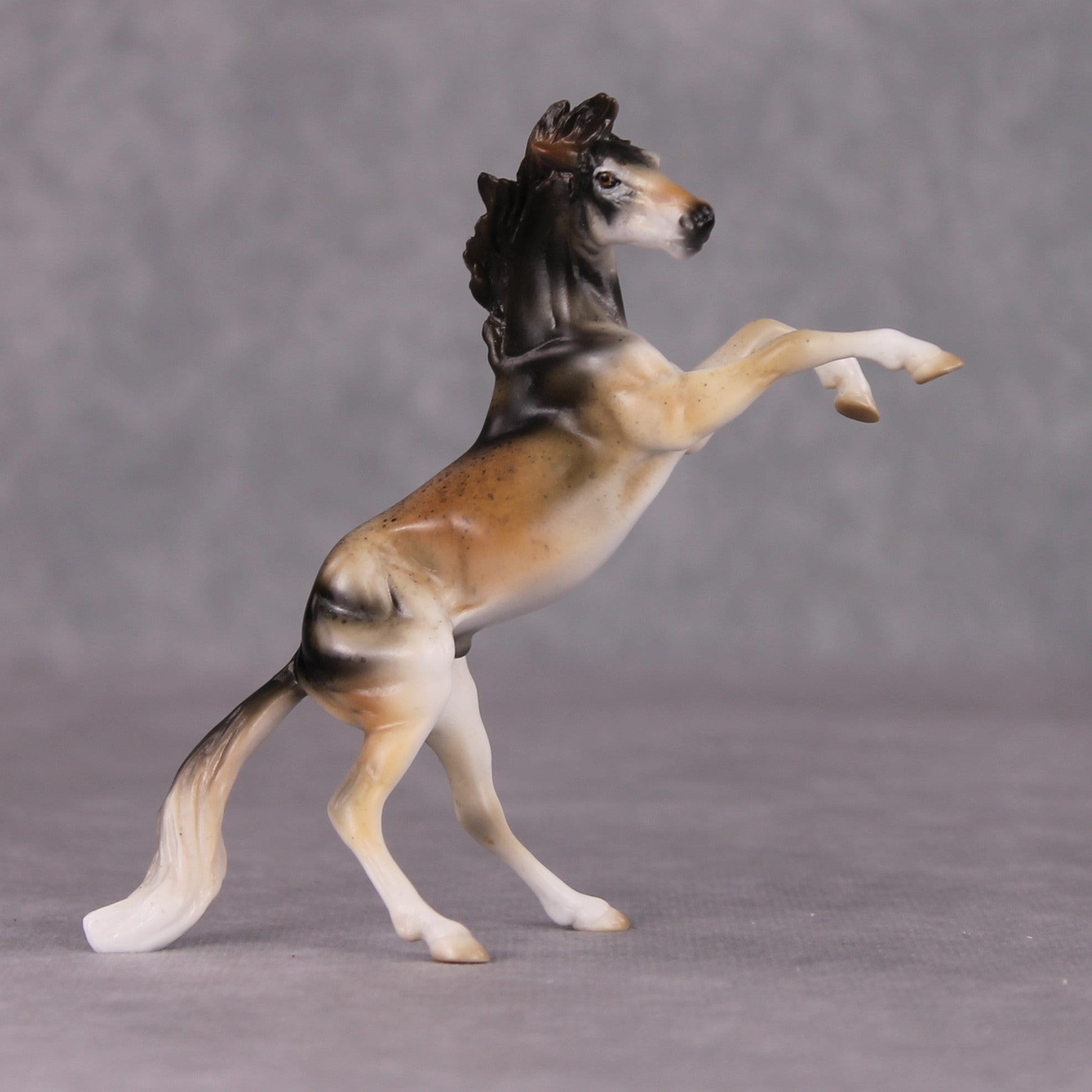 Lone WOlf LE-3 Brown Rearing Chip By Jess Hamill Call of the Wild CL24 - Timber Wolf