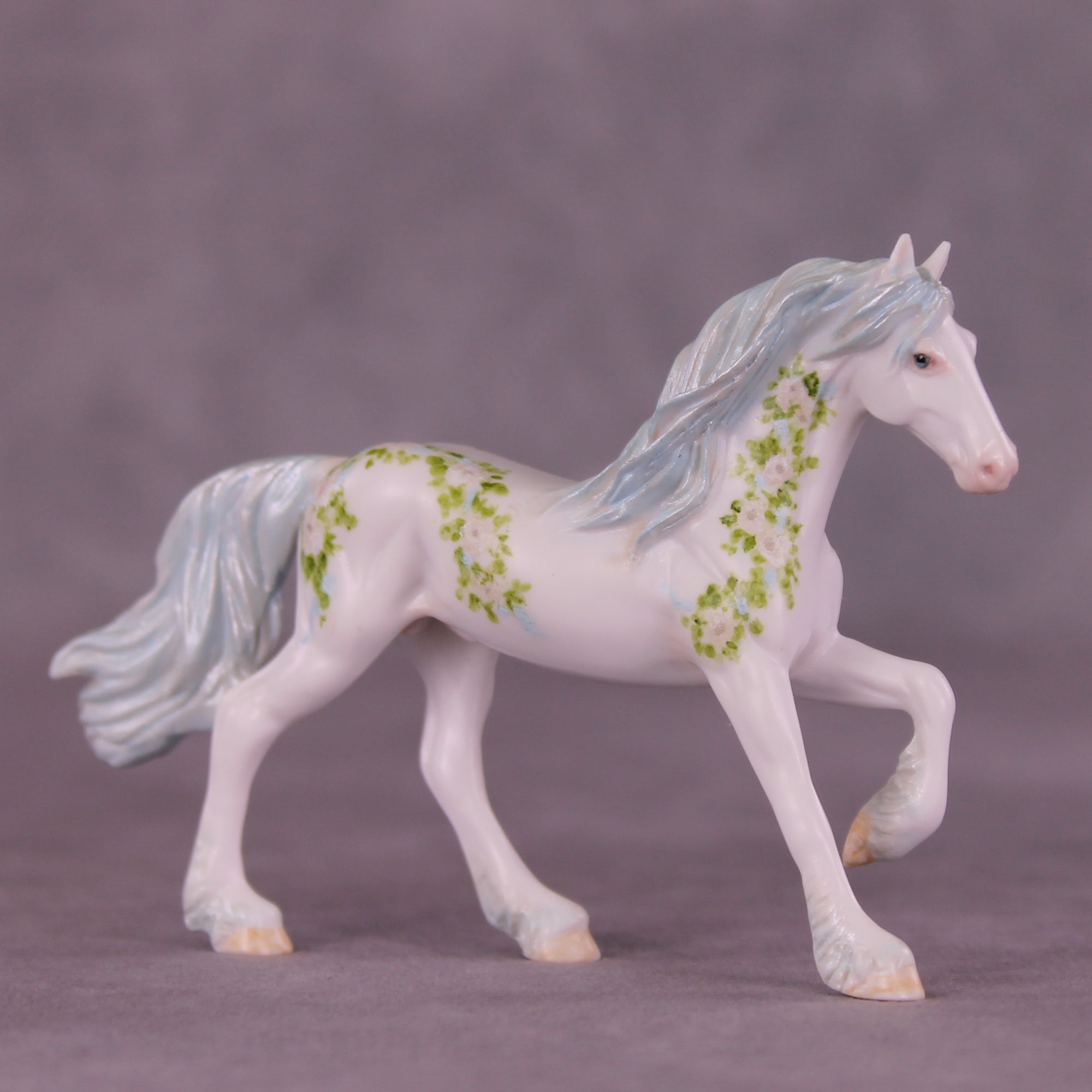 Glamis Castle Roses FCM Chip Friesian by Andrea Thomason SS925