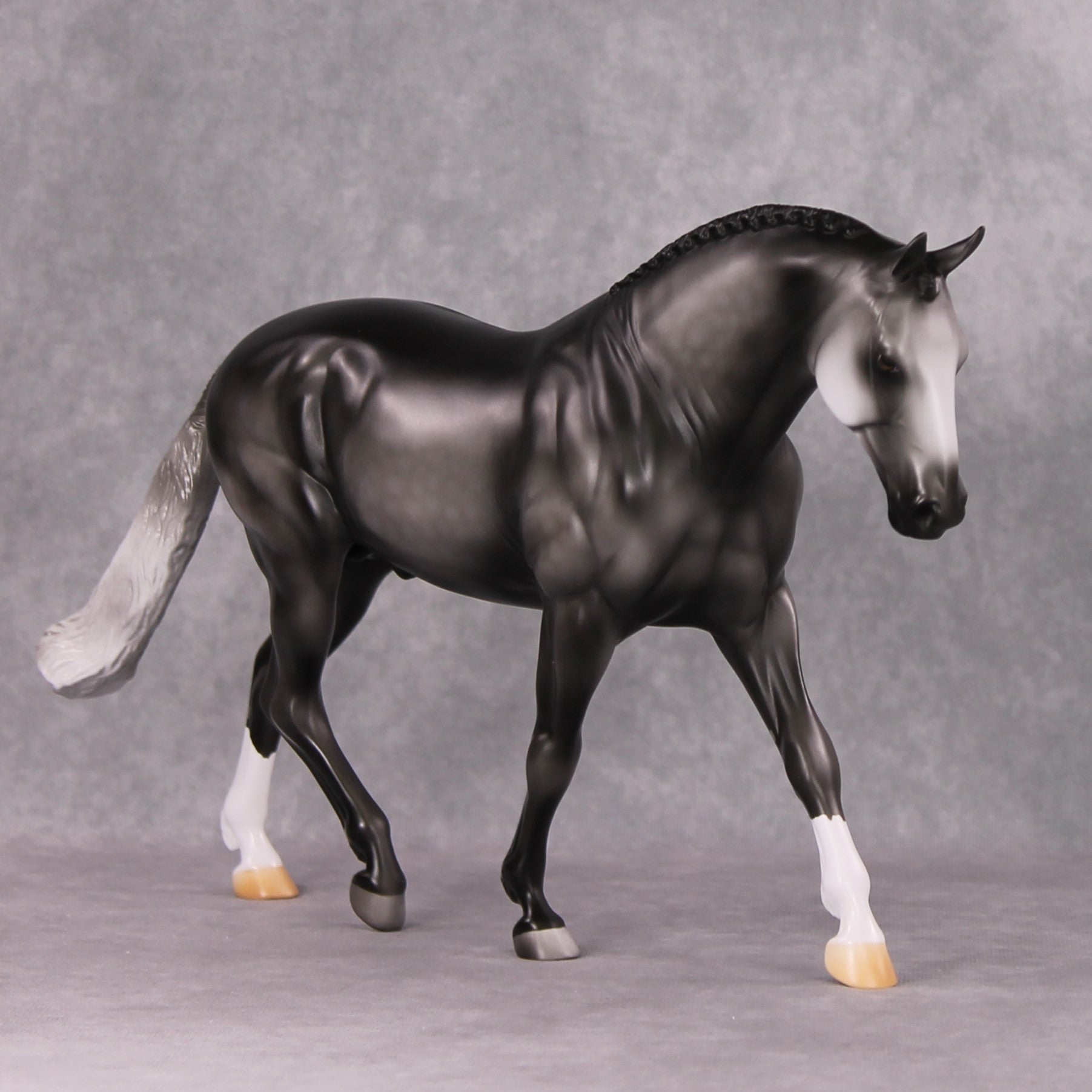 Milestone OOAK Dark Dappled Grey Irish Draught By Jamie Adamson HS24