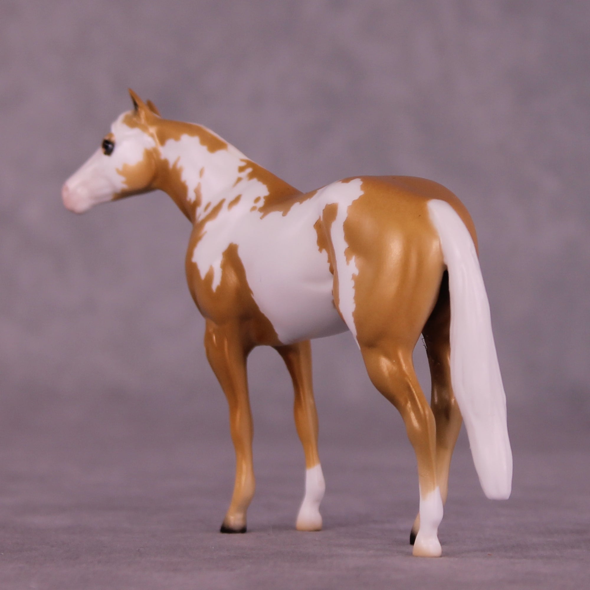 Relaxation Professional LE-5 Chip Stock Horse by Ellen Robbins Treat Yo Self SCD25