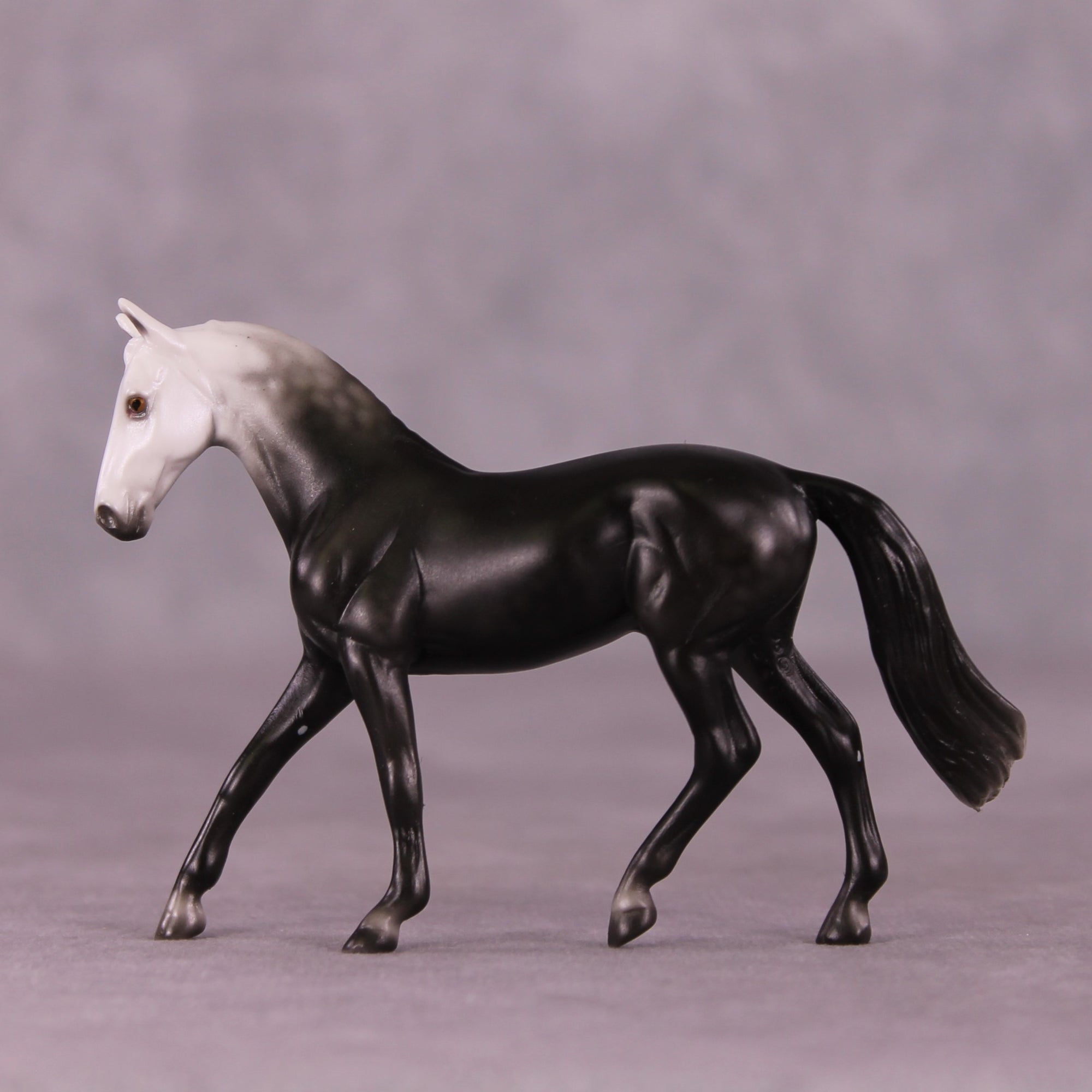 Stone Horses Midsummer Celebration Surprise Chips: The Warmblood Chips Grab Bag by Ellen Robbins SCD25