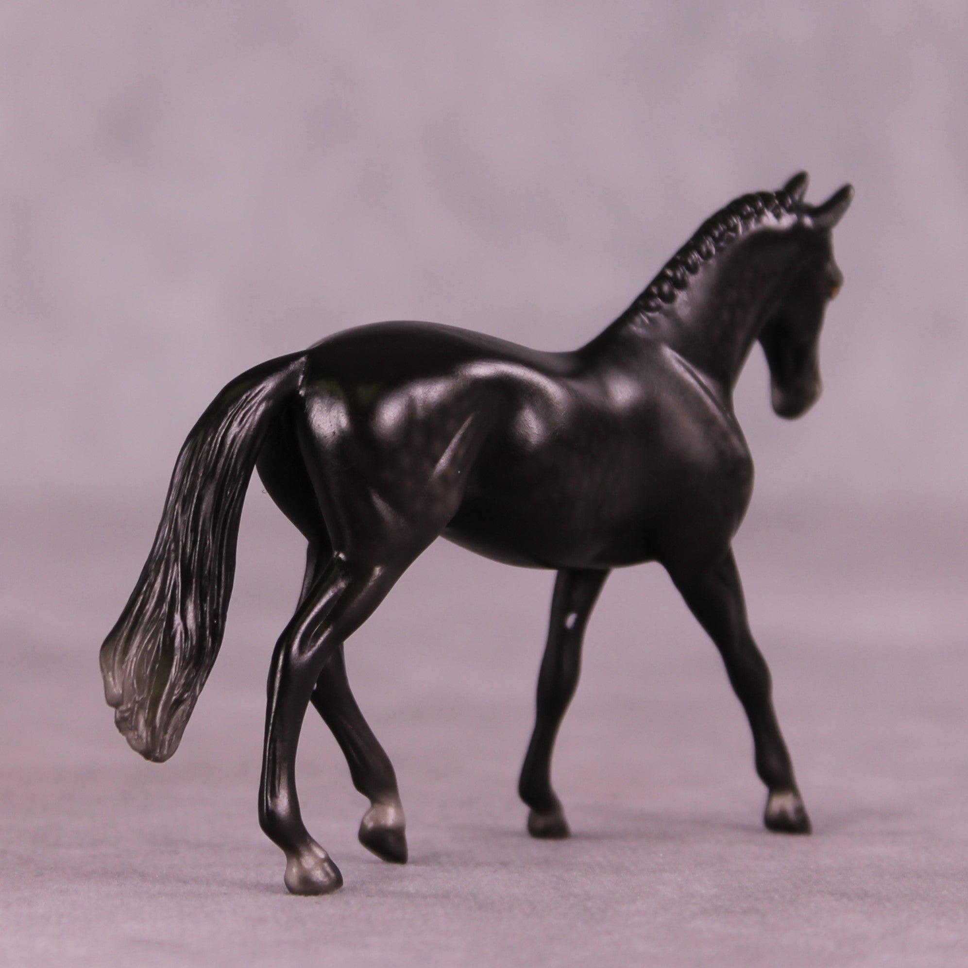 Stone Horses Midsummer Celebration Surprise Chips: The Warmblood Chips Grab Bag by Ellen Robbins SCD25