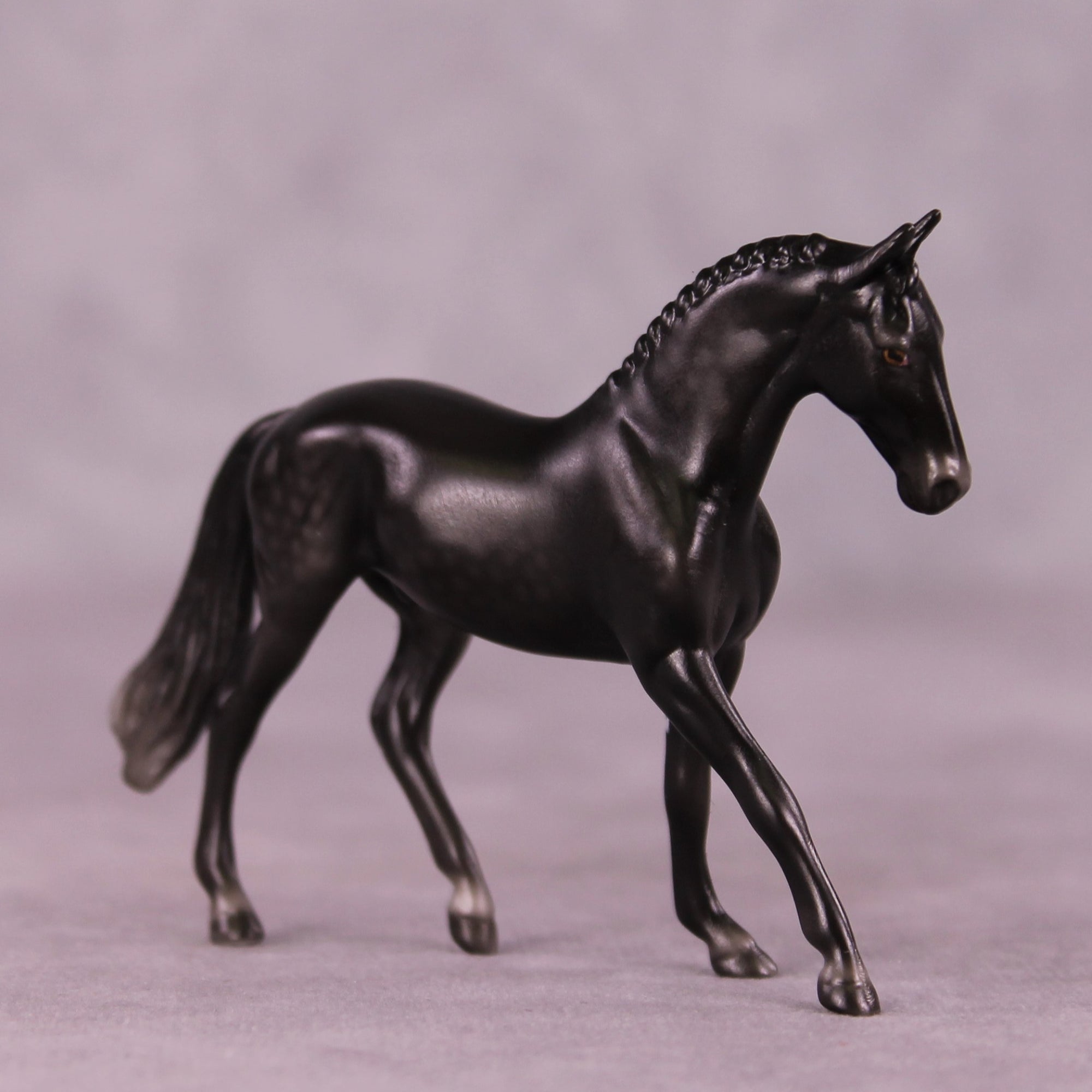 Stone Horses Midsummer Celebration Surprise Chips: The Warmblood Chips Grab Bag by Ellen Robbins SCD25