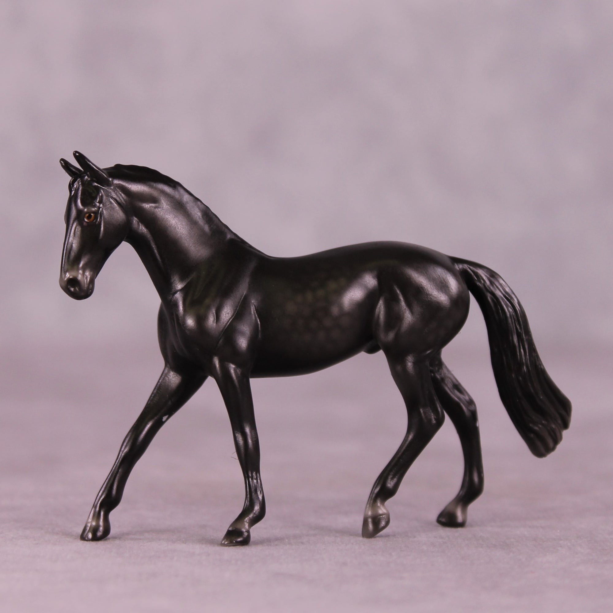 Stone Horses Midsummer Celebration Surprise Chips: The Warmblood Chips Grab Bag by Ellen Robbins SCD25