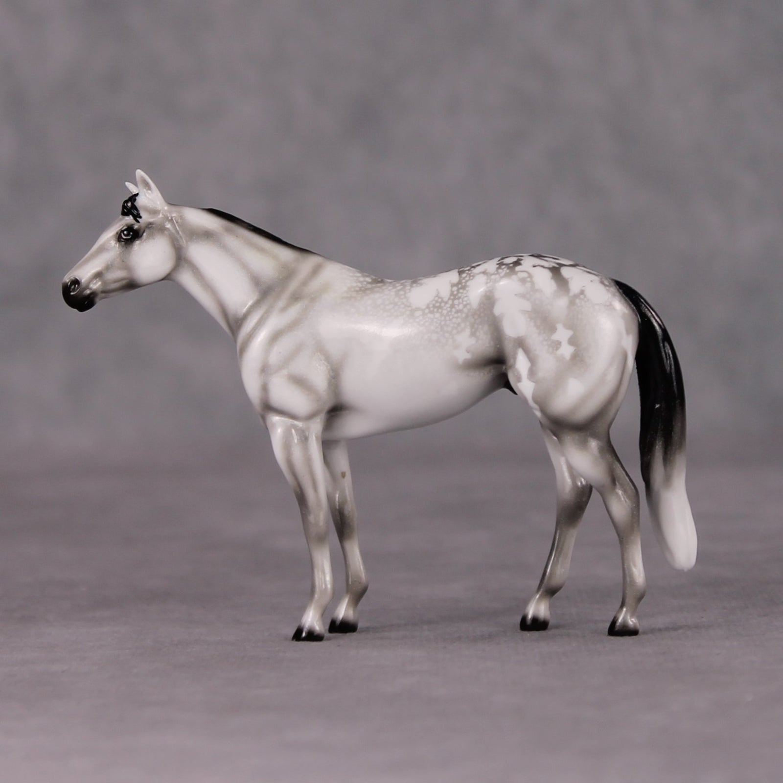 Deep Winter OOAK Glossy Grey Stock Chip By Ellen Robbins HS24 MHP Auction Piece