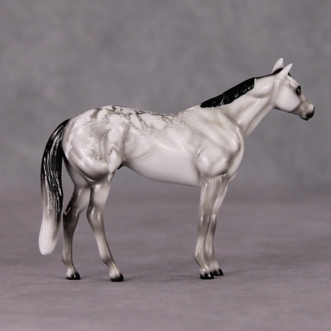 Deep Winter OOAK Glossy Grey Stock Chip By Ellen Robbins HS24 MHP Auction Piece