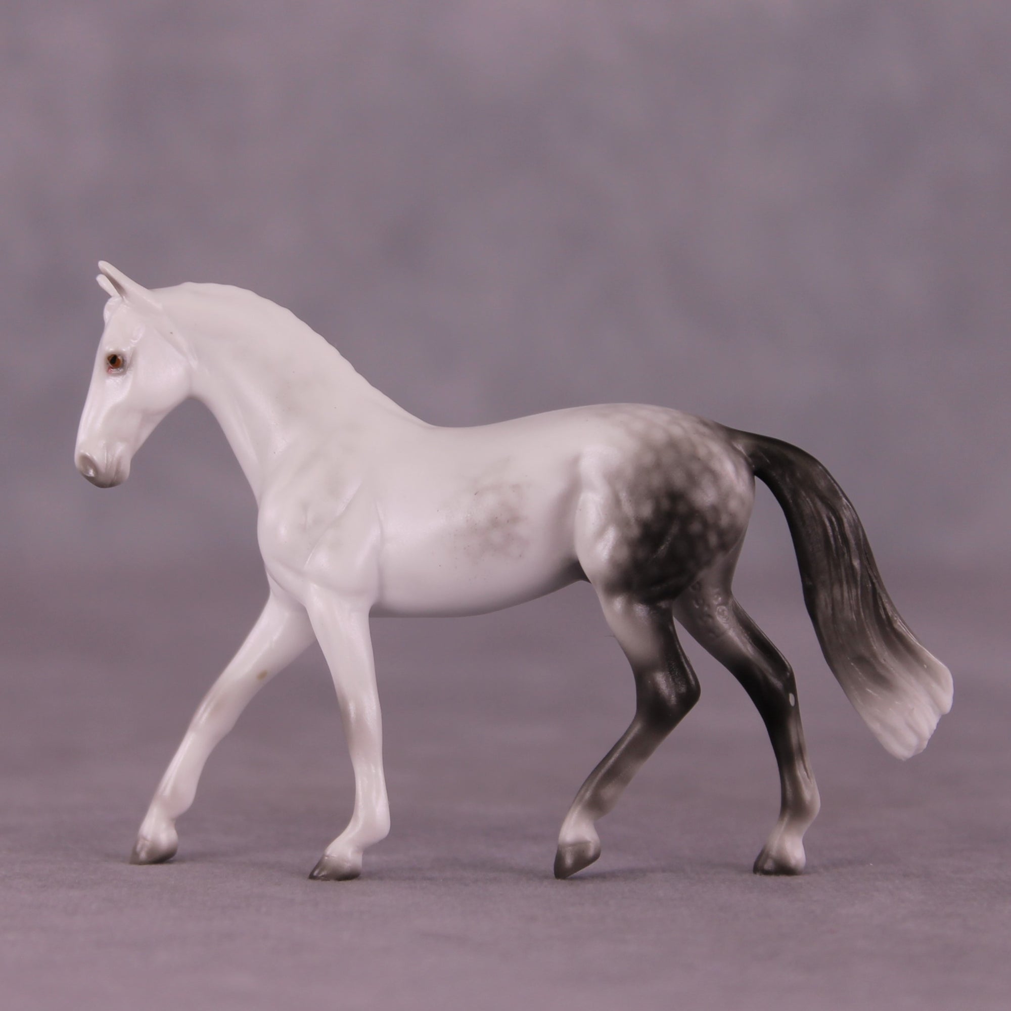 Stone Horses Midsummer Celebration Surprise Chips: The Warmblood Chips Grab Bag by Ellen Robbins SCD25