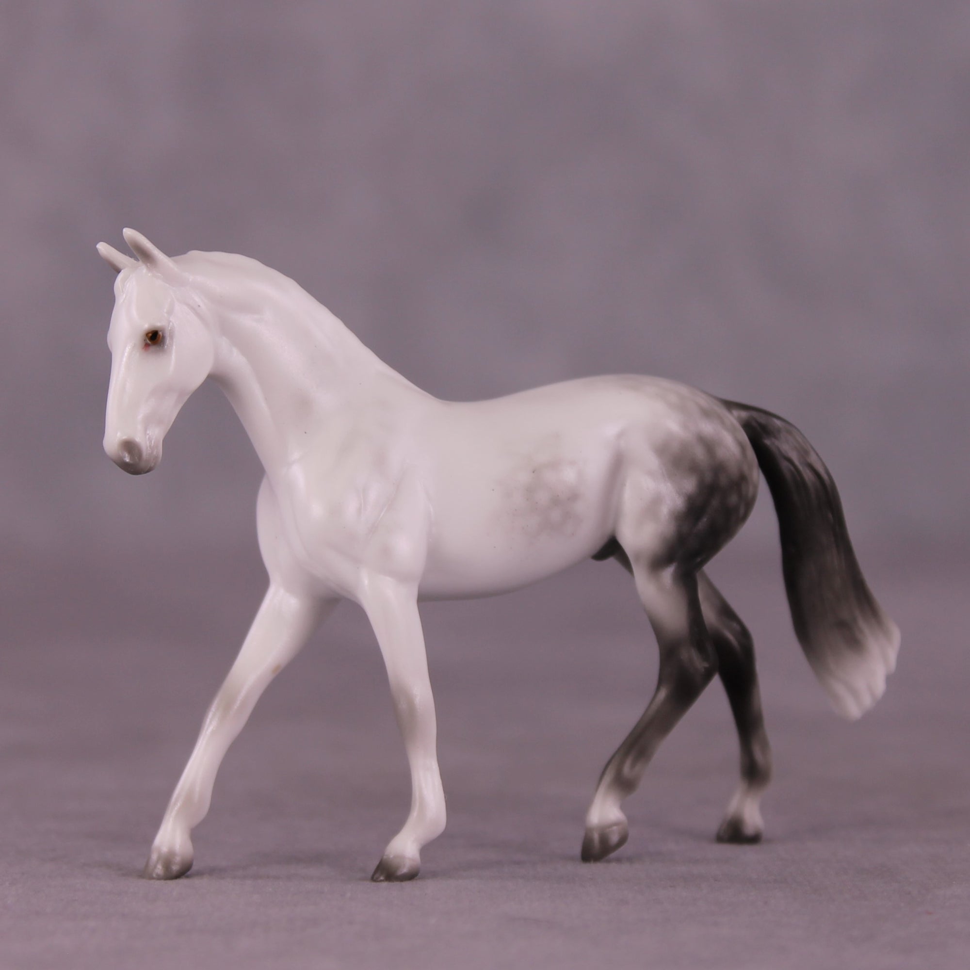 Stone Horses Midsummer Celebration Surprise Chips: The Warmblood Chips Grab Bag by Ellen Robbins SCD25