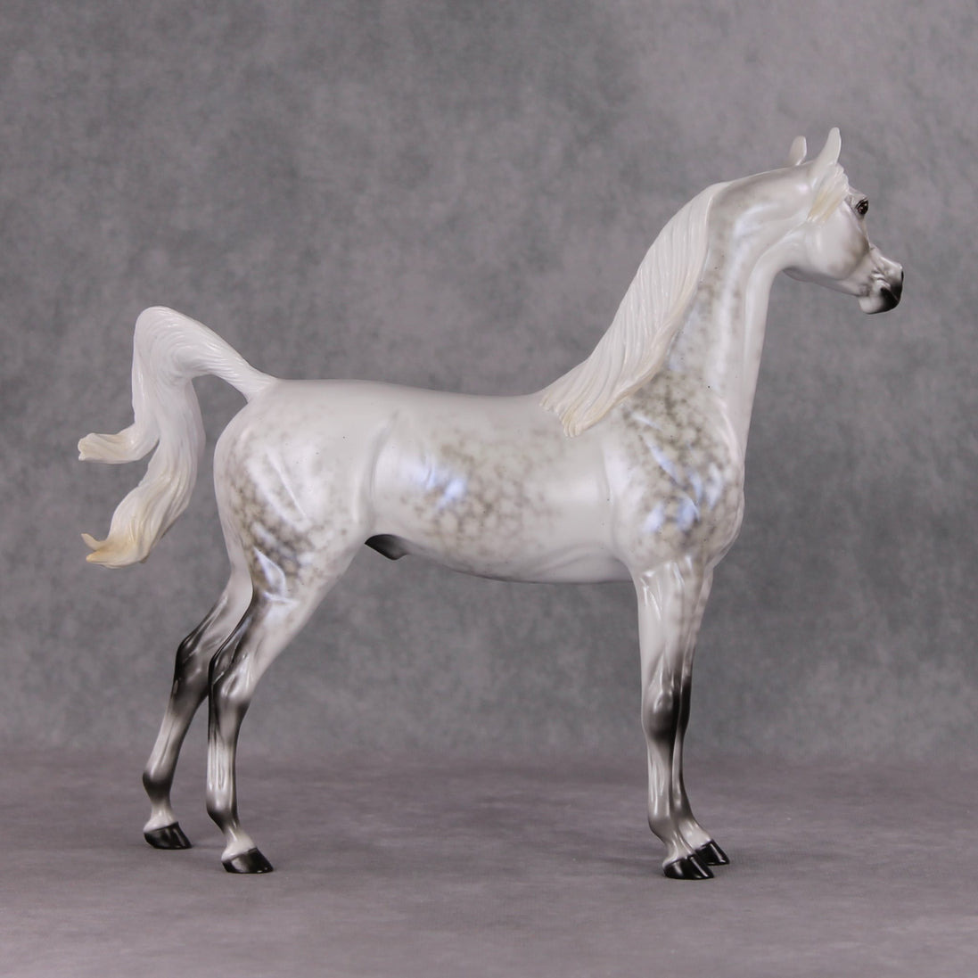 Watchful Winter OOAK Light Dapple Pearl Grey W/ Interference Arabian By Ellen Robbins HS24 MHP Auction Piece