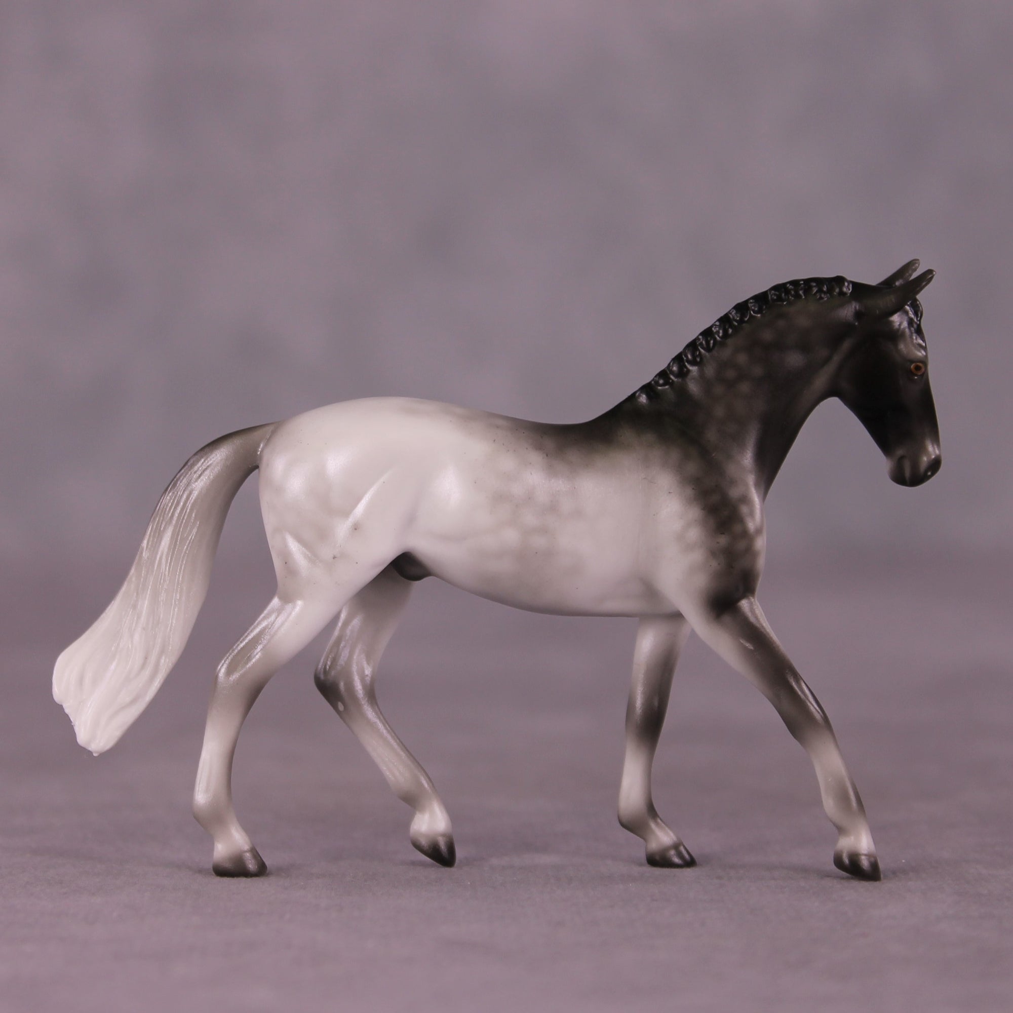 Stone Horses Midsummer Celebration Surprise Chips: The Warmblood Chips Grab Bag by Ellen Robbins SCD25