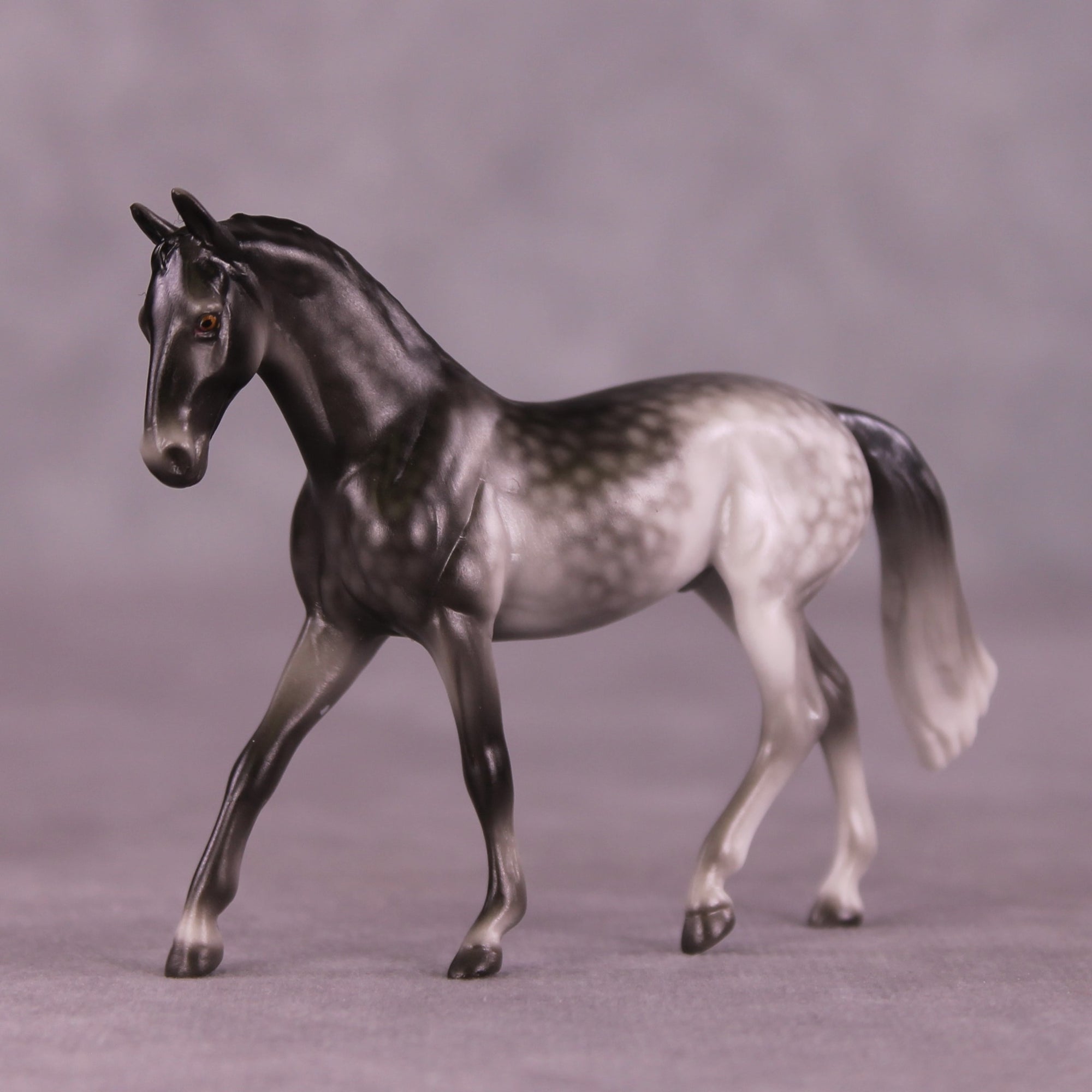 Stone Horses Midsummer Celebration Surprise Chips: The Warmblood Chips Grab Bag by Ellen Robbins SCD25