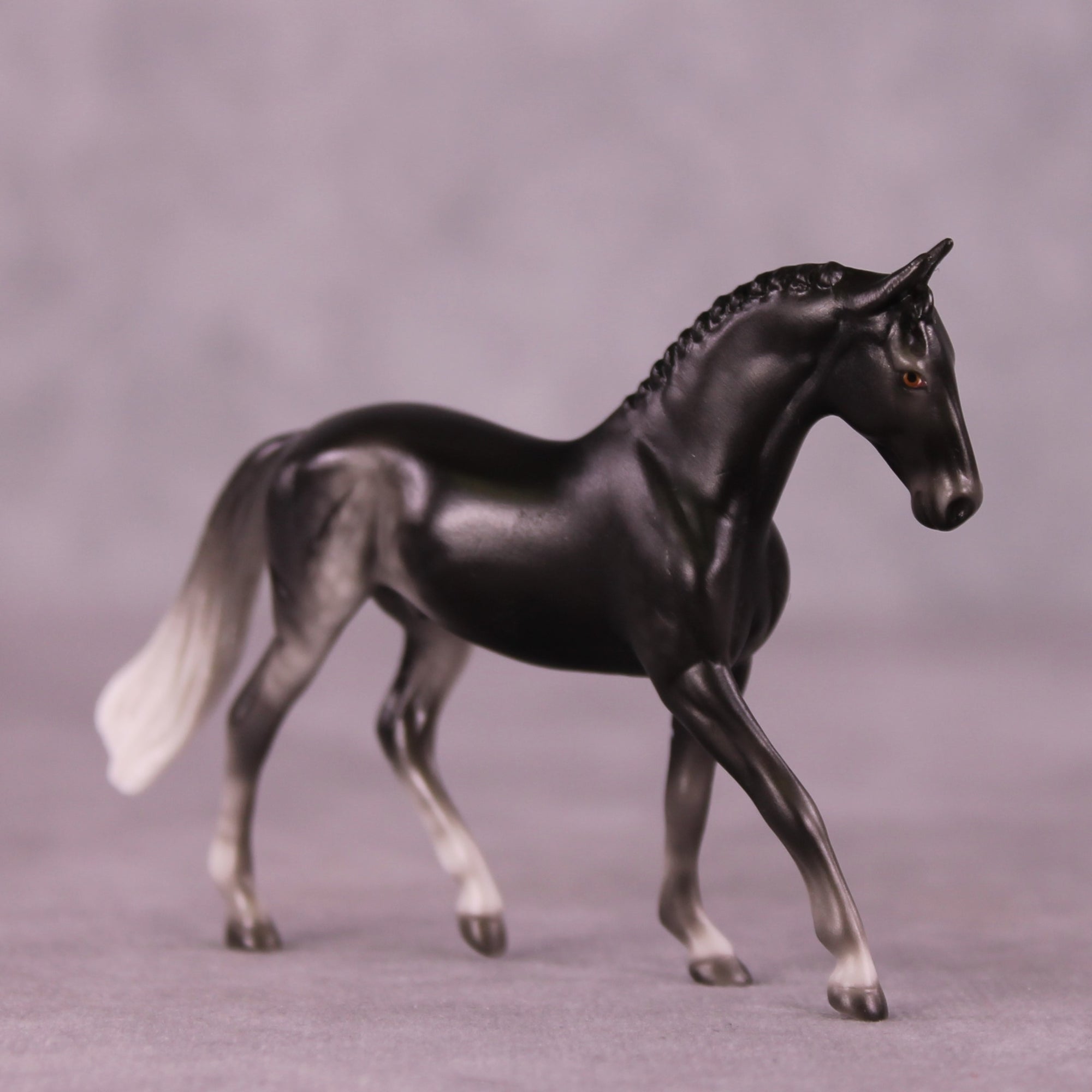 Stone Horses Midsummer Celebration Surprise Chips: The Warmblood Chips Grab Bag by Ellen Robbins SCD25