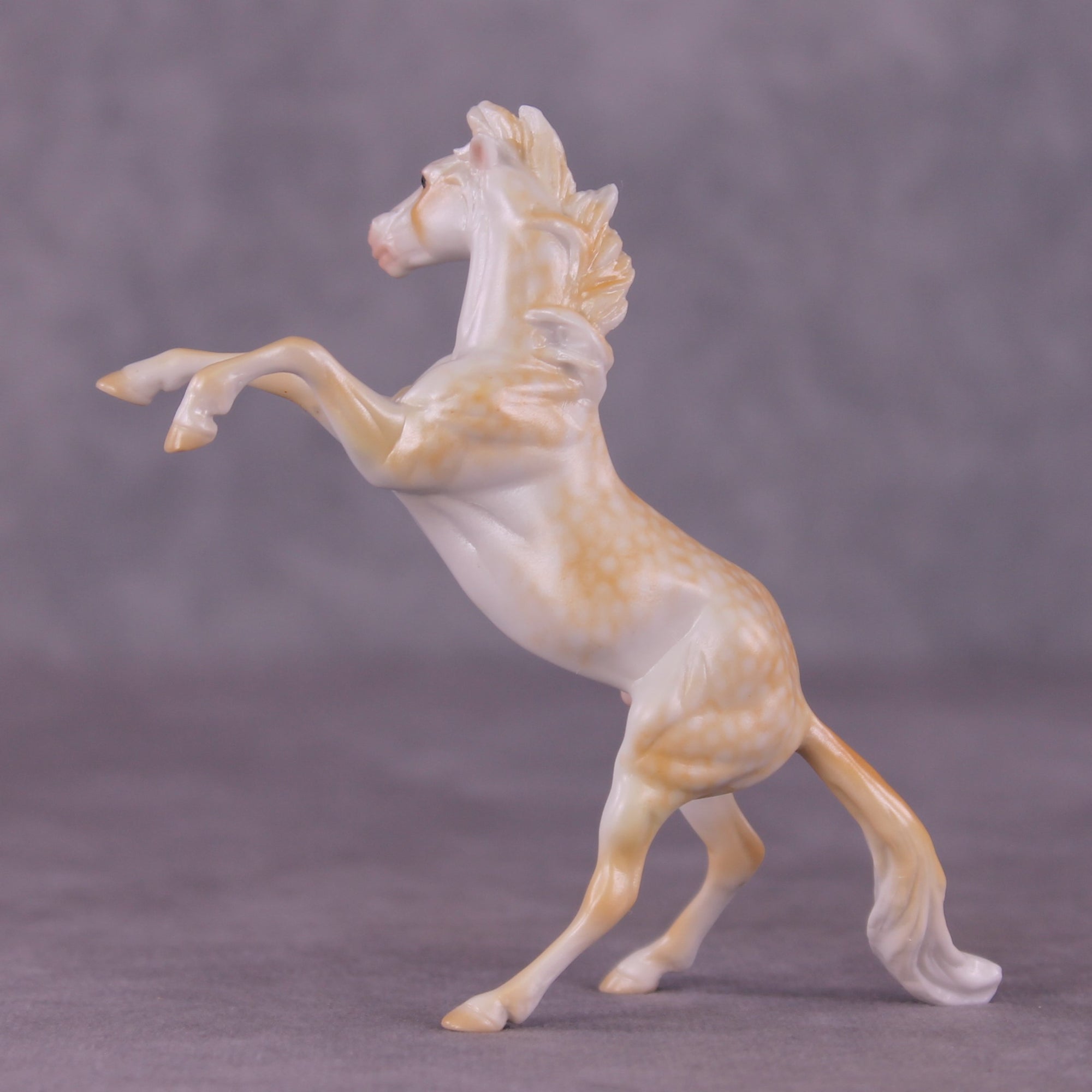 Stone Horses Midsummer Celebration Surprise Chips: The Rearing Mustang Chips Grab Bags by Ellen Robbins SCD25