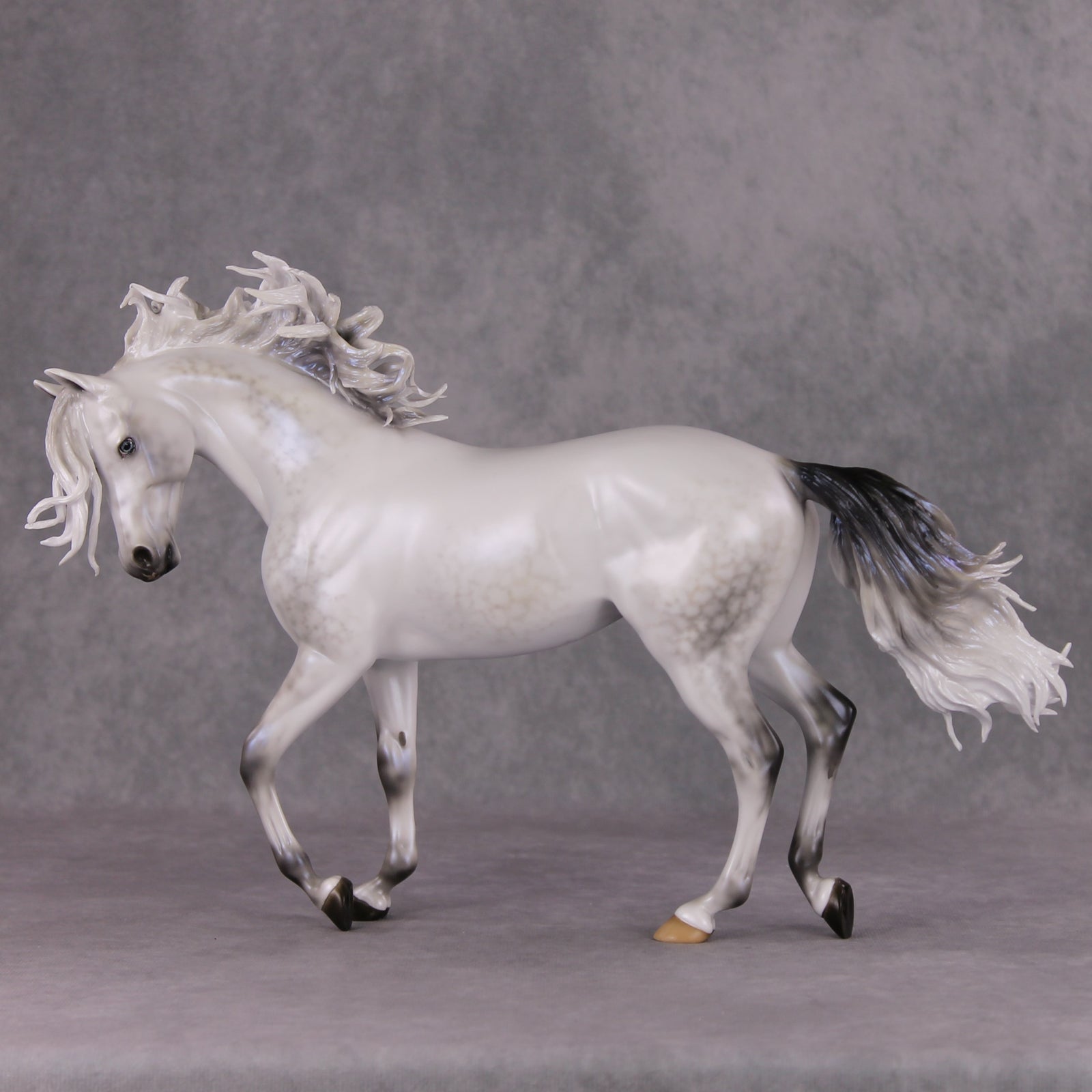 Jadis OOAK Pearl Dapple Grey Custom Thoroughbred By Ellen Robbins HS24 Best Offer