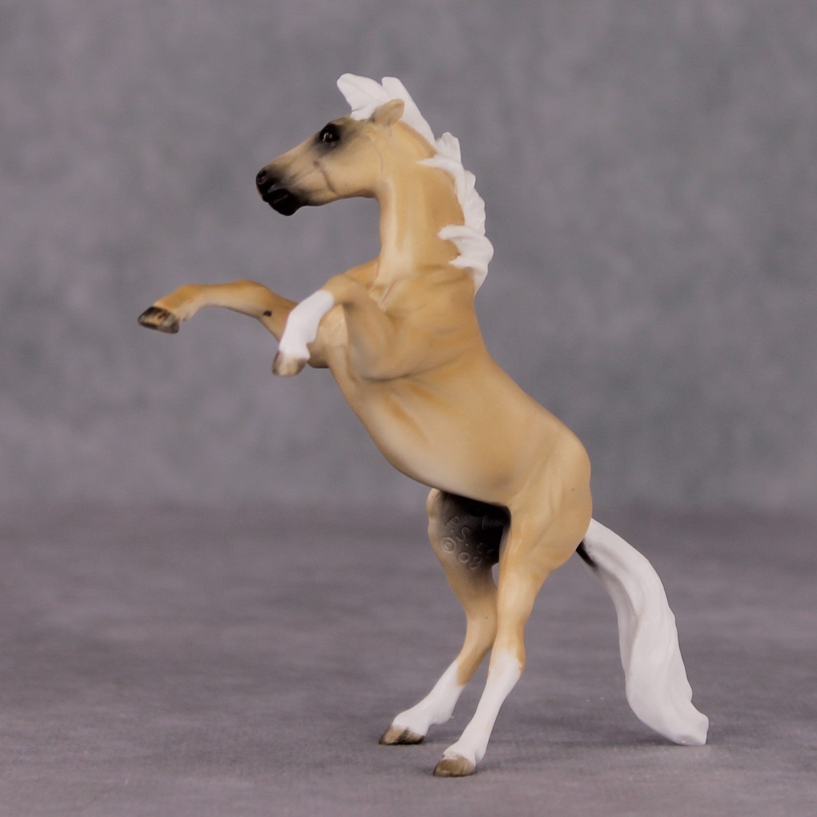 "Whydah" OOAK Rearing Chip By Maggie Jenner-Bennett