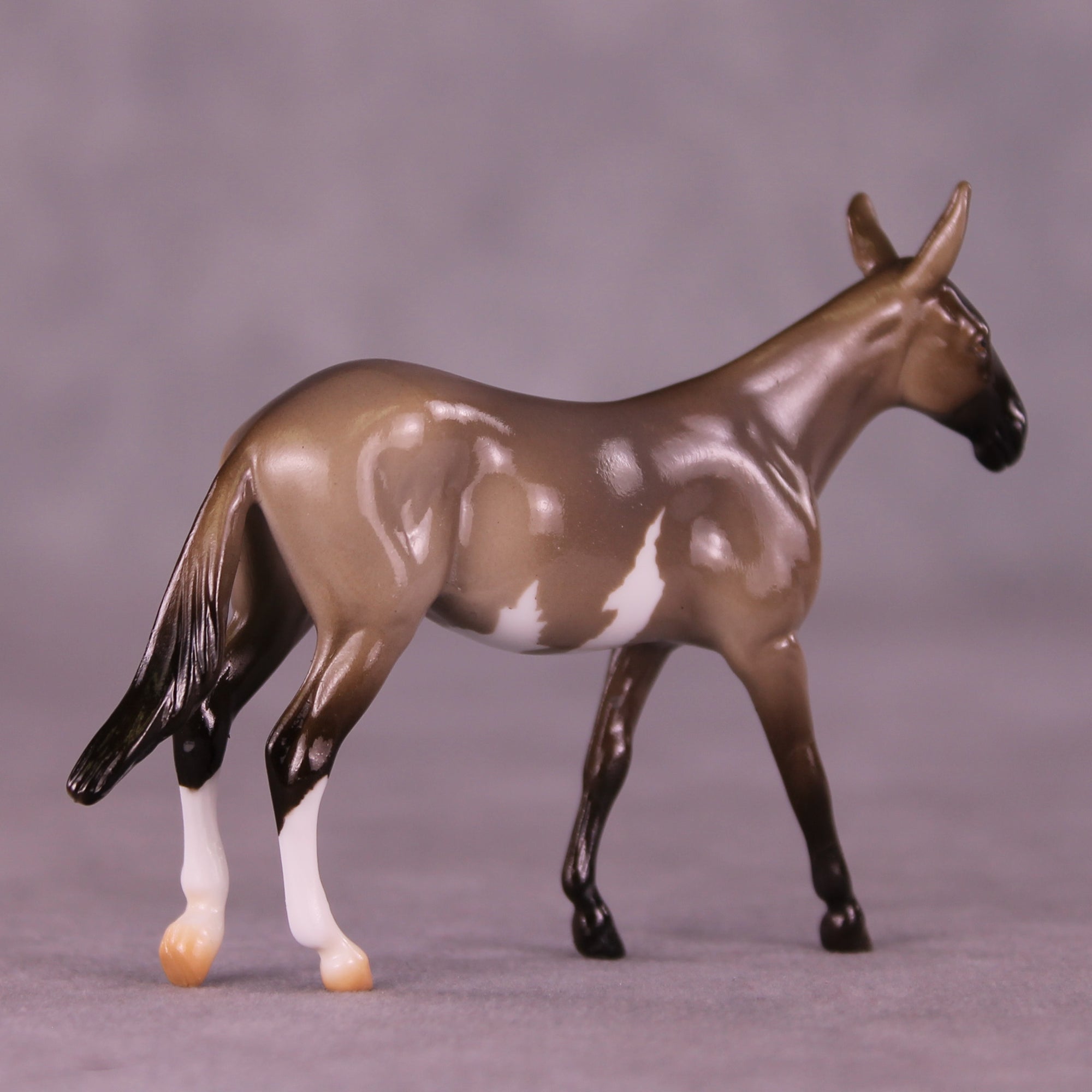 Lady With a Knife OOAK Chip Mule by Erika Isbell 11/25/2025 SS1125