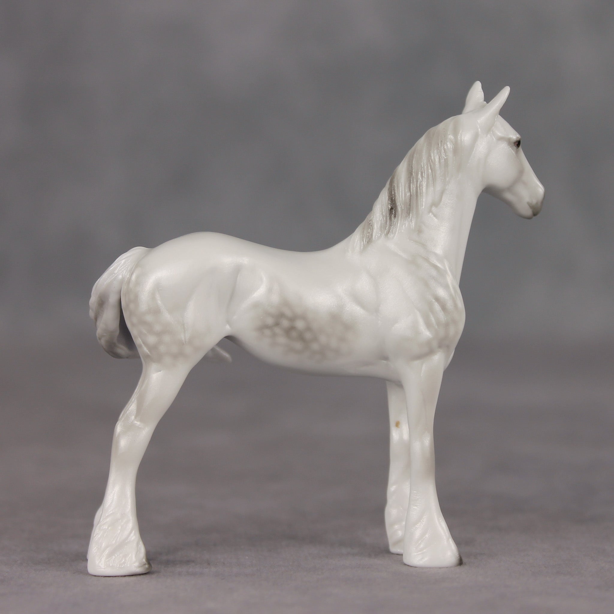 Cold Smile Glossy LE-10 FCM Chip Standing Drafter by Ellen Robbins YP26
