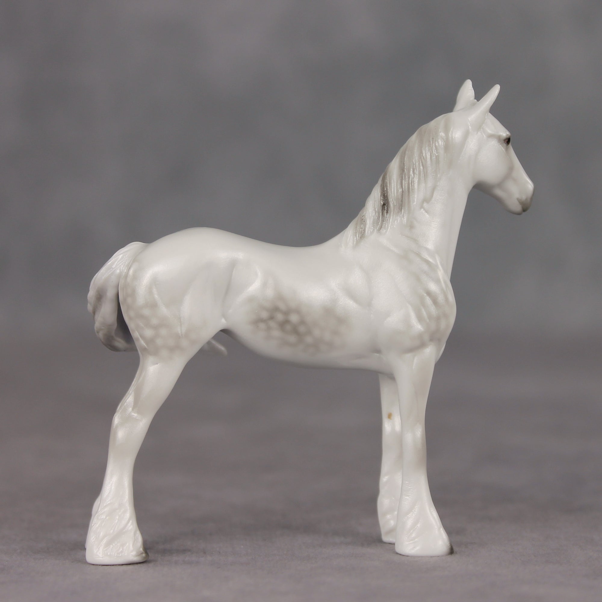Cold Smile Glossy LE-10 FCM Chip Standing Drafter by Ellen Robbins YP26