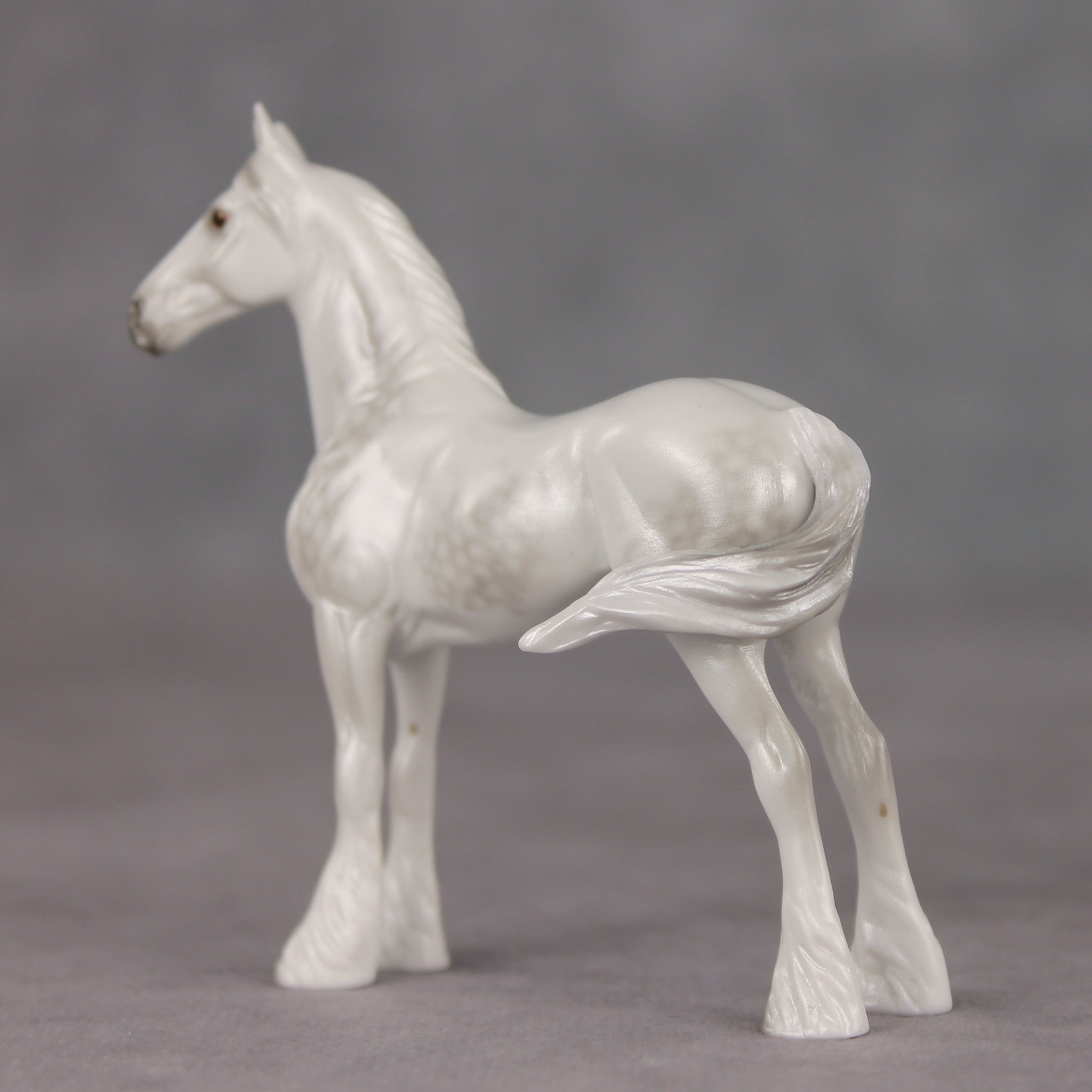 Cold Smile Glossy LE-10 FCM Chip Standing Drafter by Ellen Robbins YP26