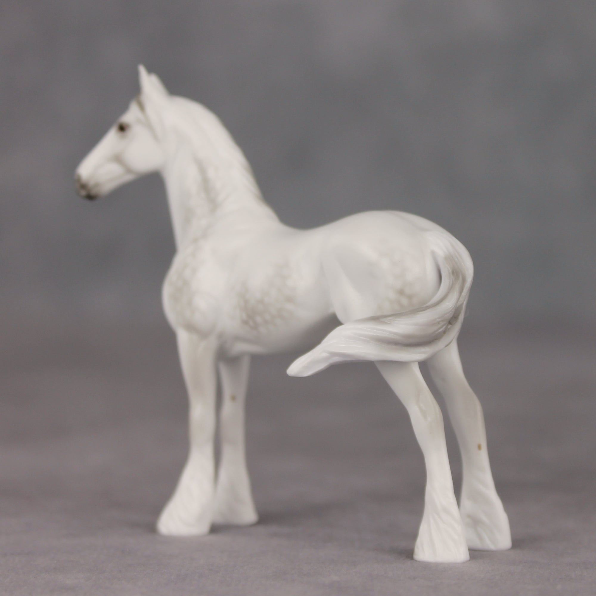 Cold Smile Matte LE-10 FCM Chip Standing Drafter by Ellen Robbins YP26