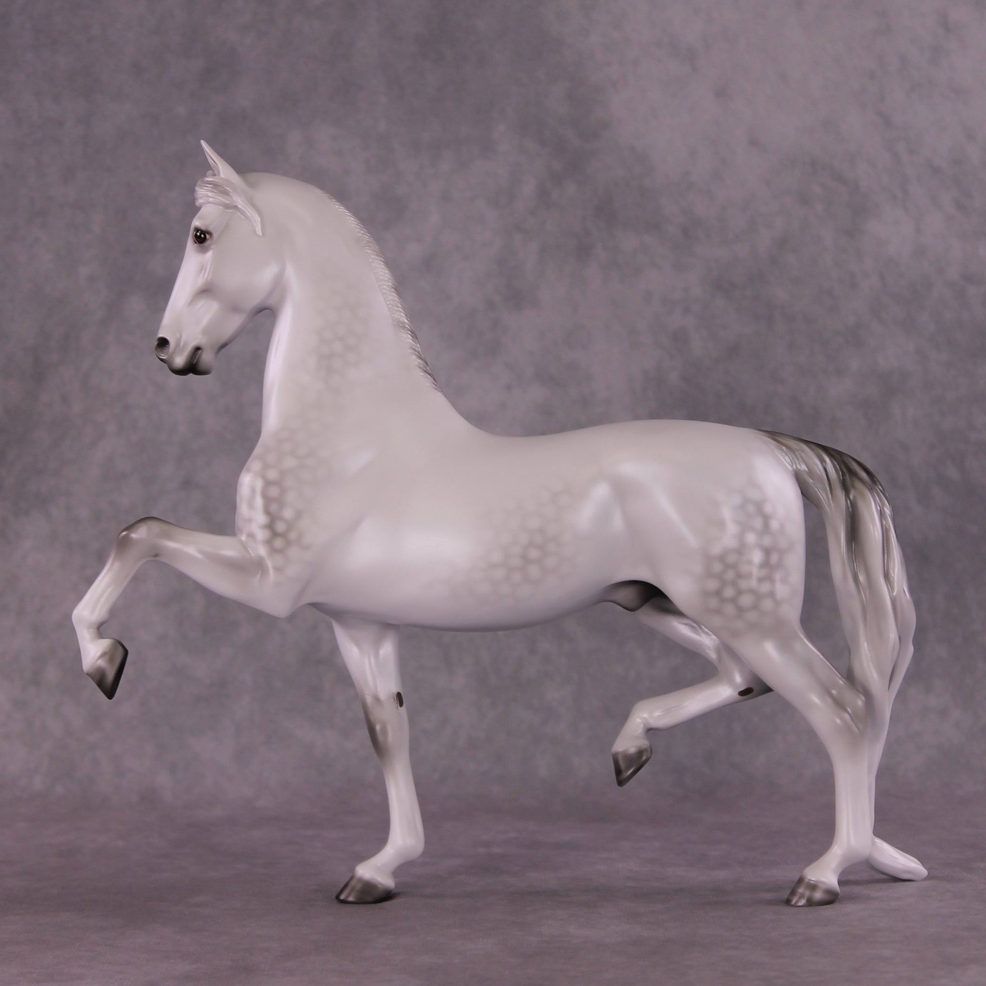 "Cazcade" OOAK FCM Saddlebred by Ellen Robbins SHCF25OS