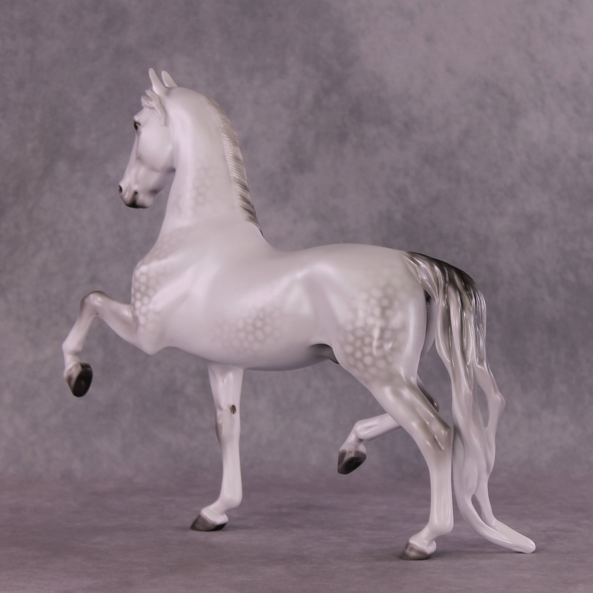 "Cazcade" OOAK FCM Saddlebred by Ellen Robbins SHCF25OS