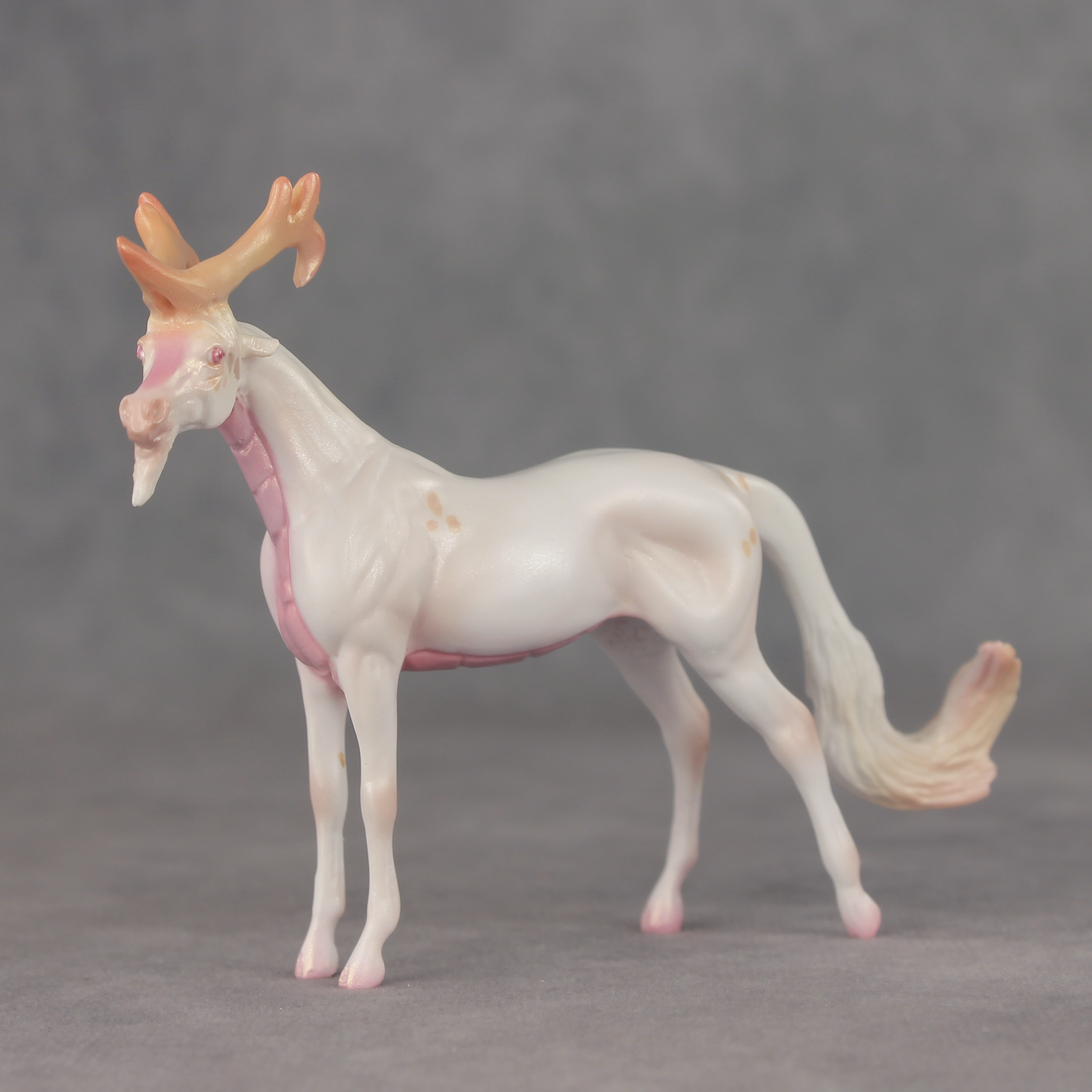 Mini Aki LE-5 EFCM Chip Arabian by Carissa Mathews Ro326