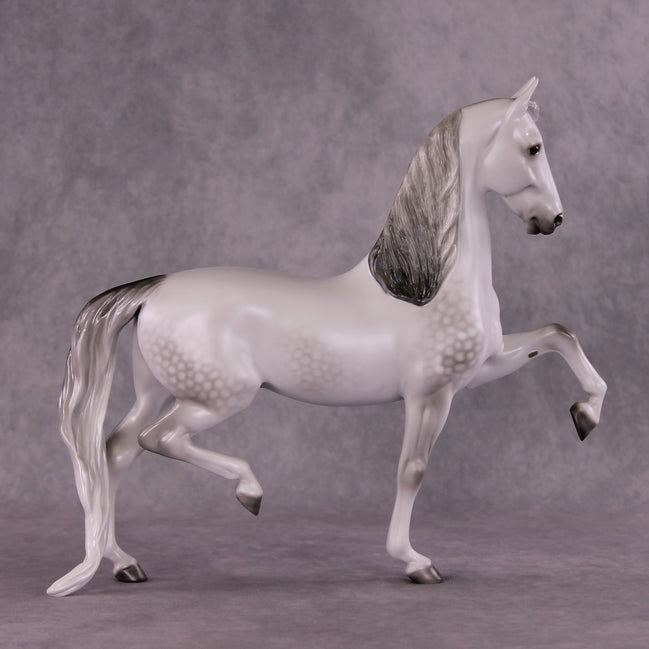 "Cazcade" OOAK FCM Saddlebred by Ellen Robbins SHCF25OS