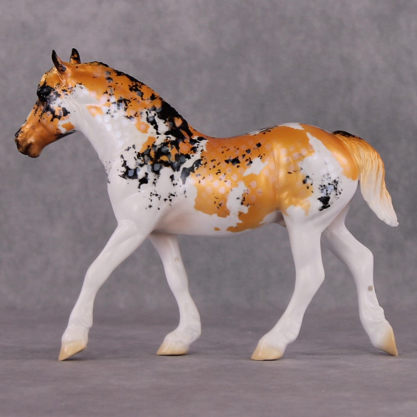 "Sanshoku" OOAK Koi Inspired Pebble Draft by Jess Hamill