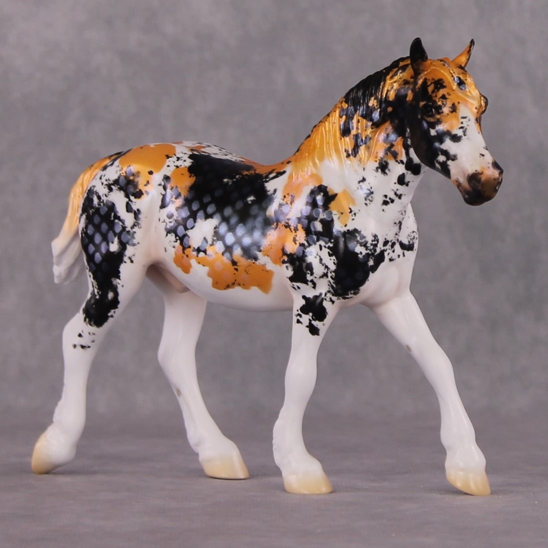 "Sanshoku" OOAK Koi Inspired Pebble Draft by Jess Hamill