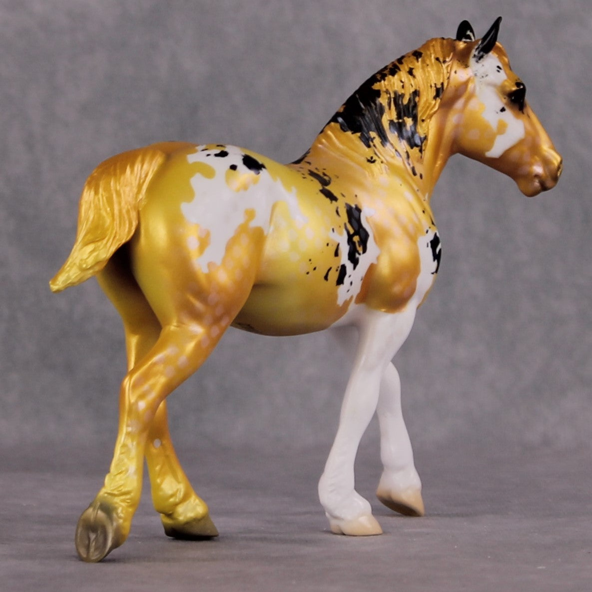 &quot;Asagi&quot; OOAK Koi Inspired Pebble Draft by Jess Hamill