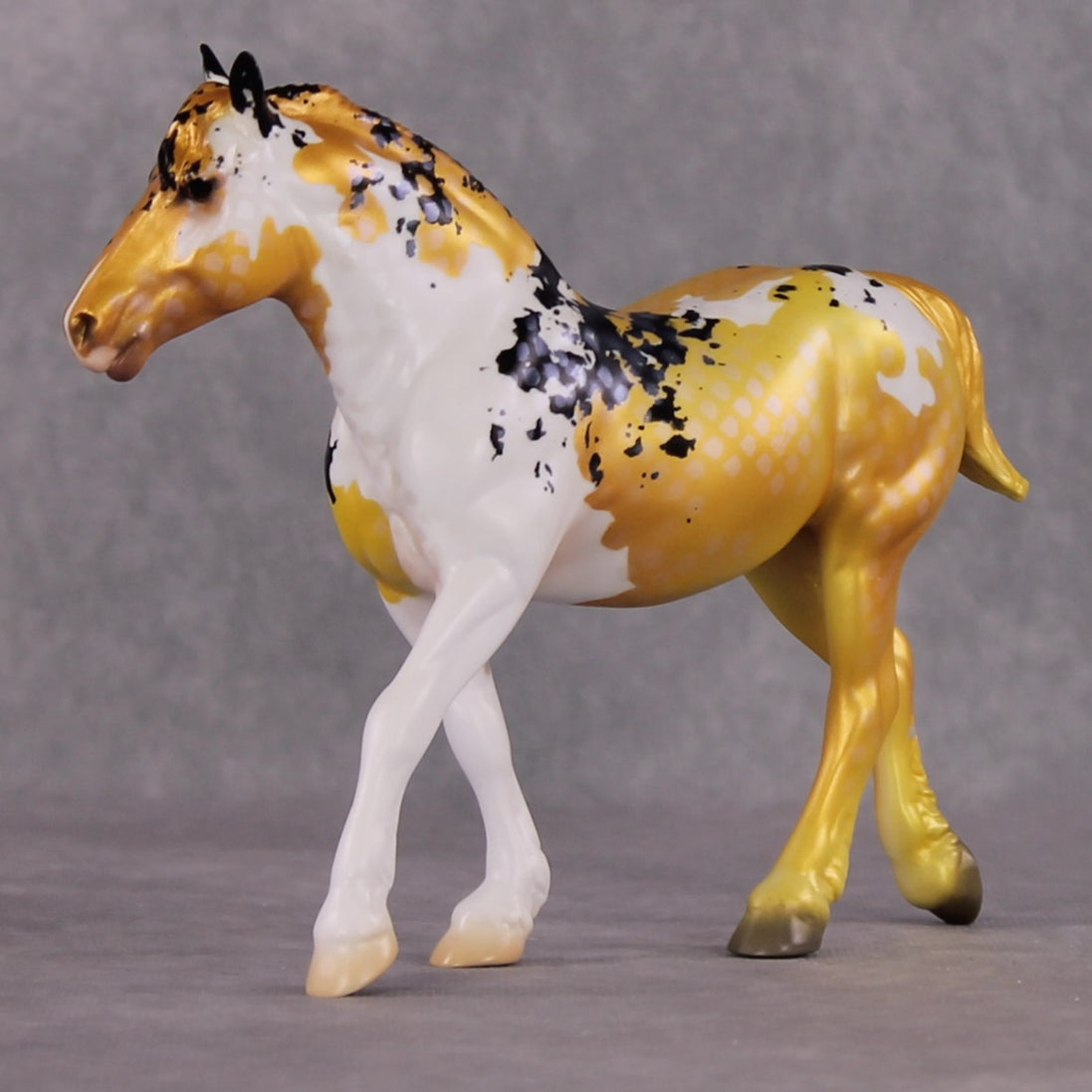"Asagi" OOAK Koi Inspired Pebble Draft by Jess Hamill