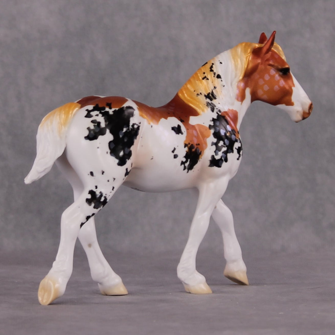 "Shusui" OOAK Koi Inspired Pebble Draft by Jess Hamill