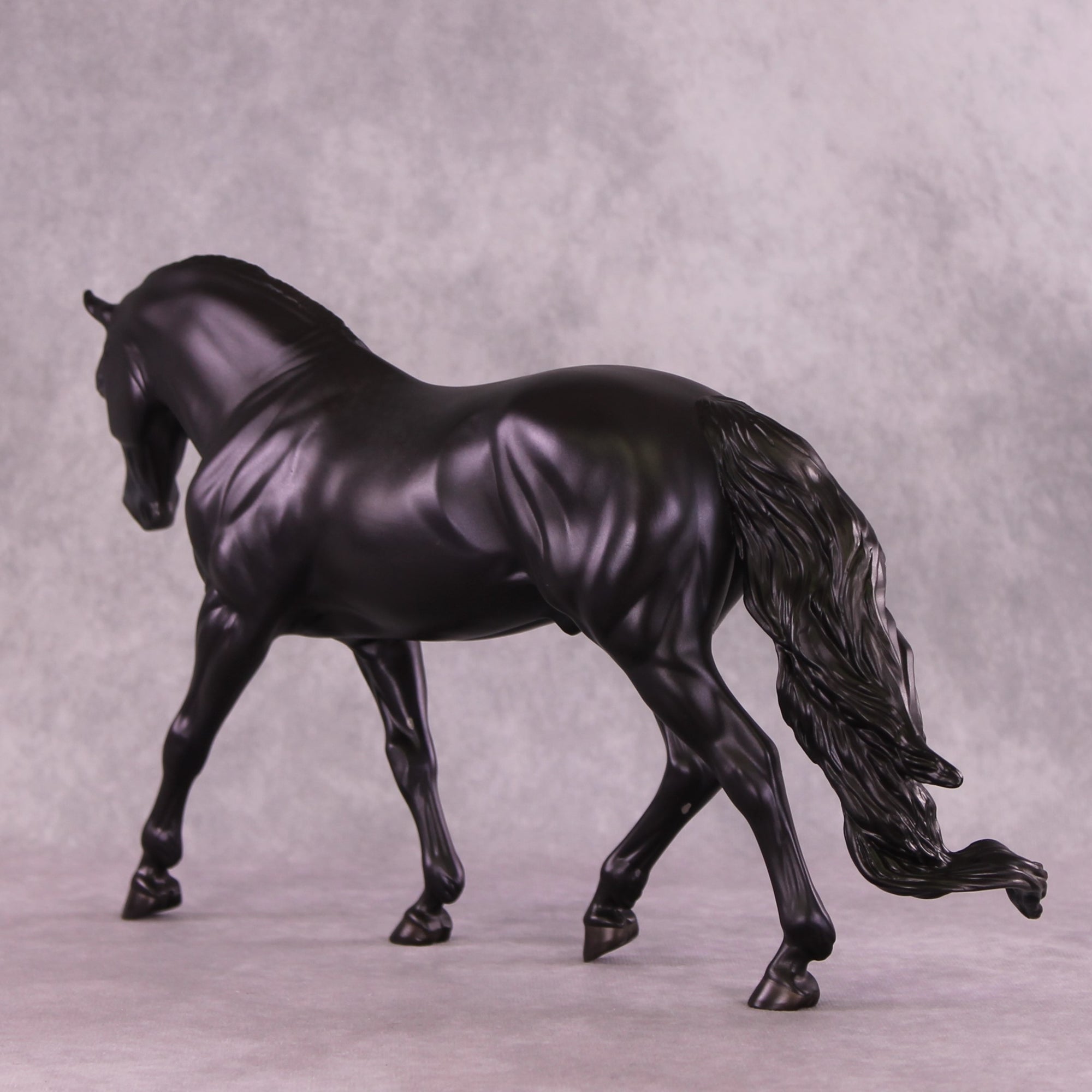 PREVIEW Art of the Horse "Karma" LE-7 FCM Irish Draught by Ashley Palmer EQ25