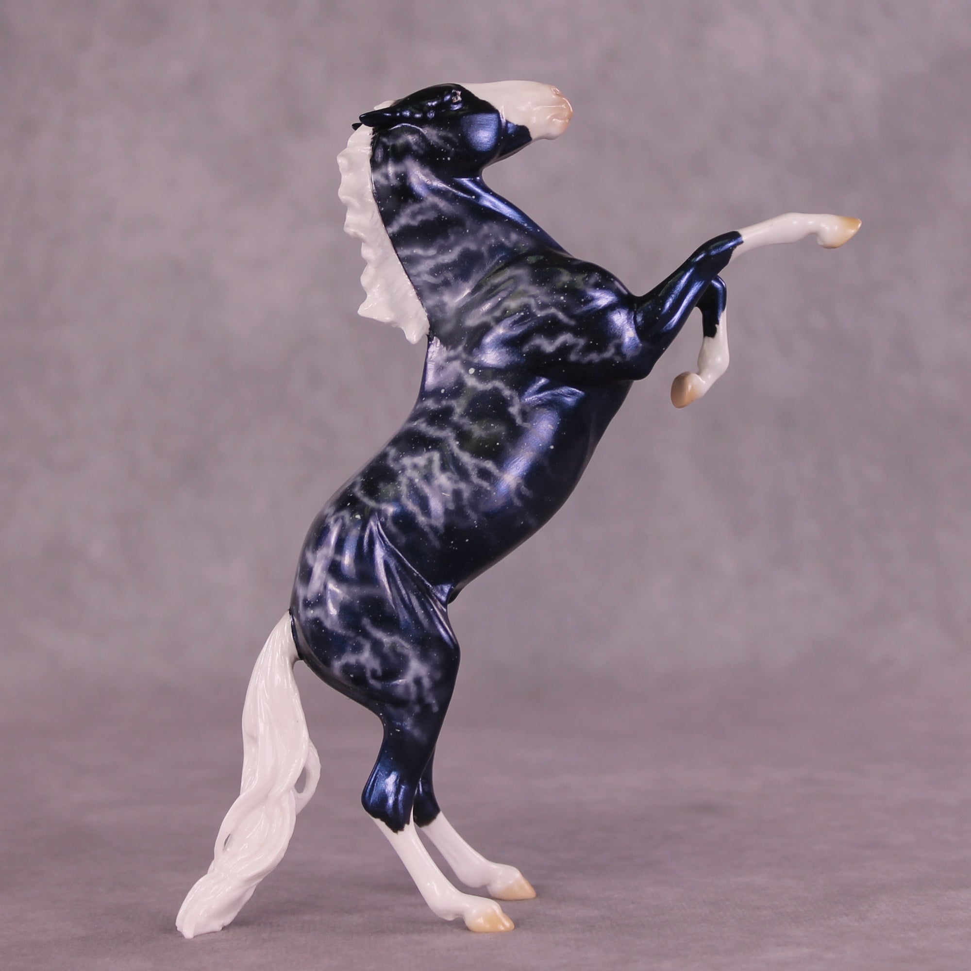 Omen NO FINISH CHANGE OOAK Rearing Pebble by Ellen Robbins LHS25