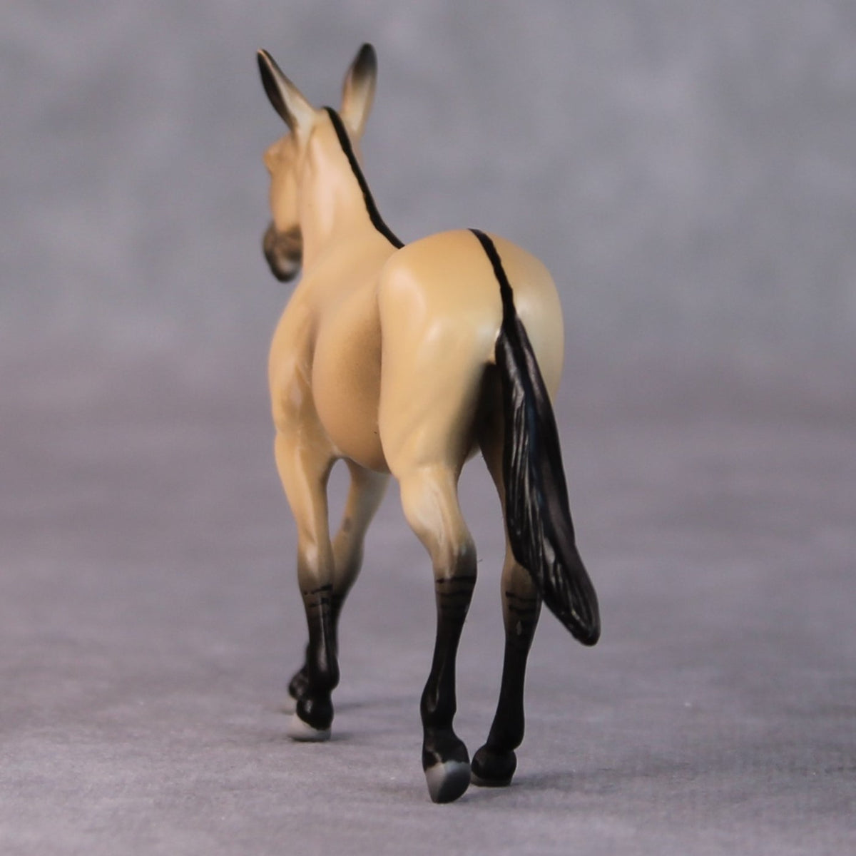 Siri OOAK Buckskin Mule Chip by Jamie Adamson HS24