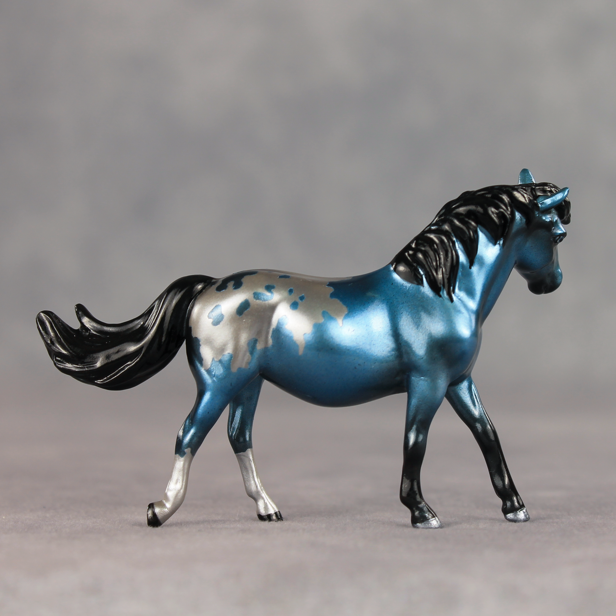 Smooth Brain LE-10 FCM Chip Pony by Melanie Miller TO26